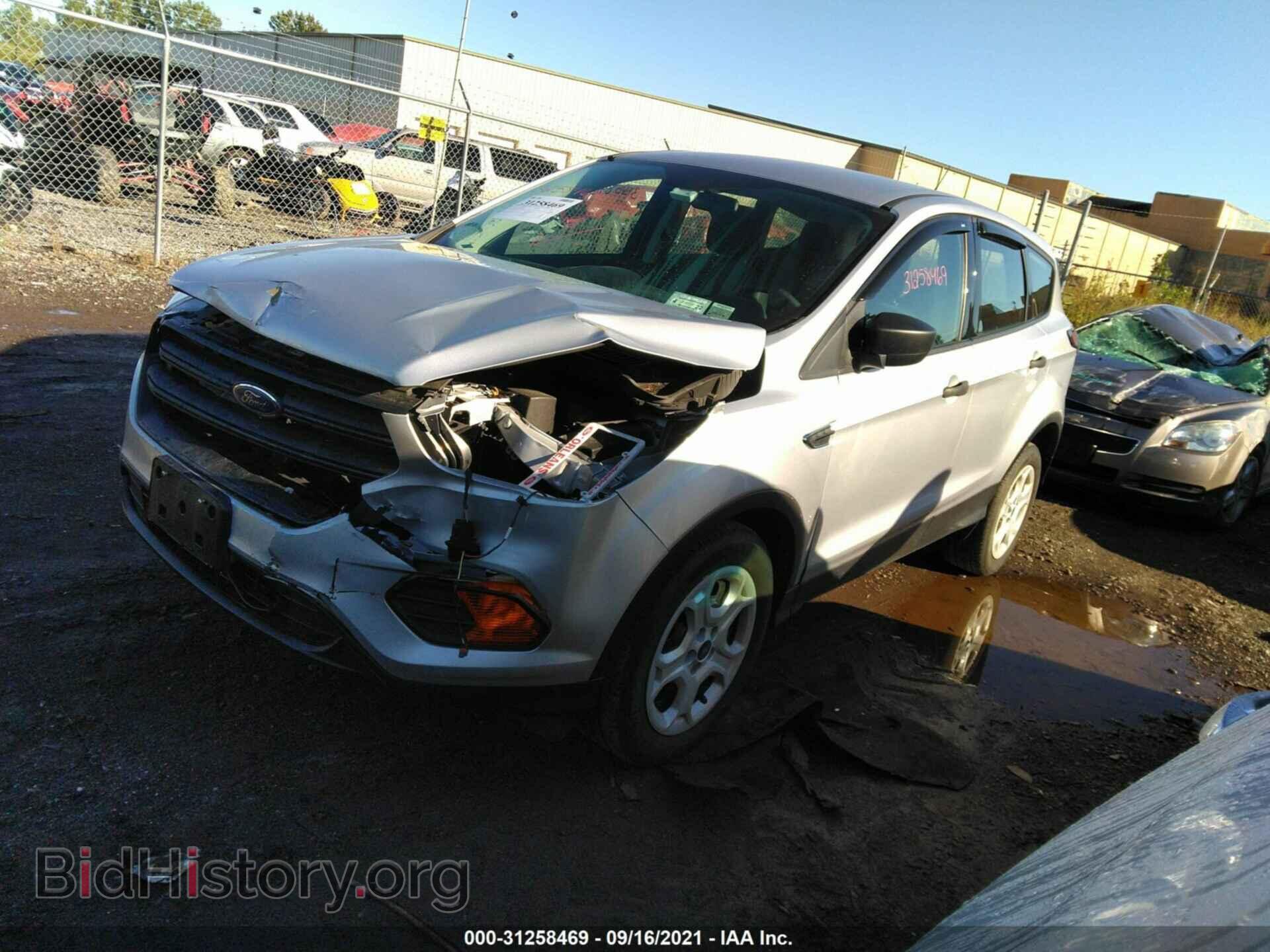 2017 FORD ESCAPE - VIN: 1FMCU0F78HUD71039 - Photo 2
