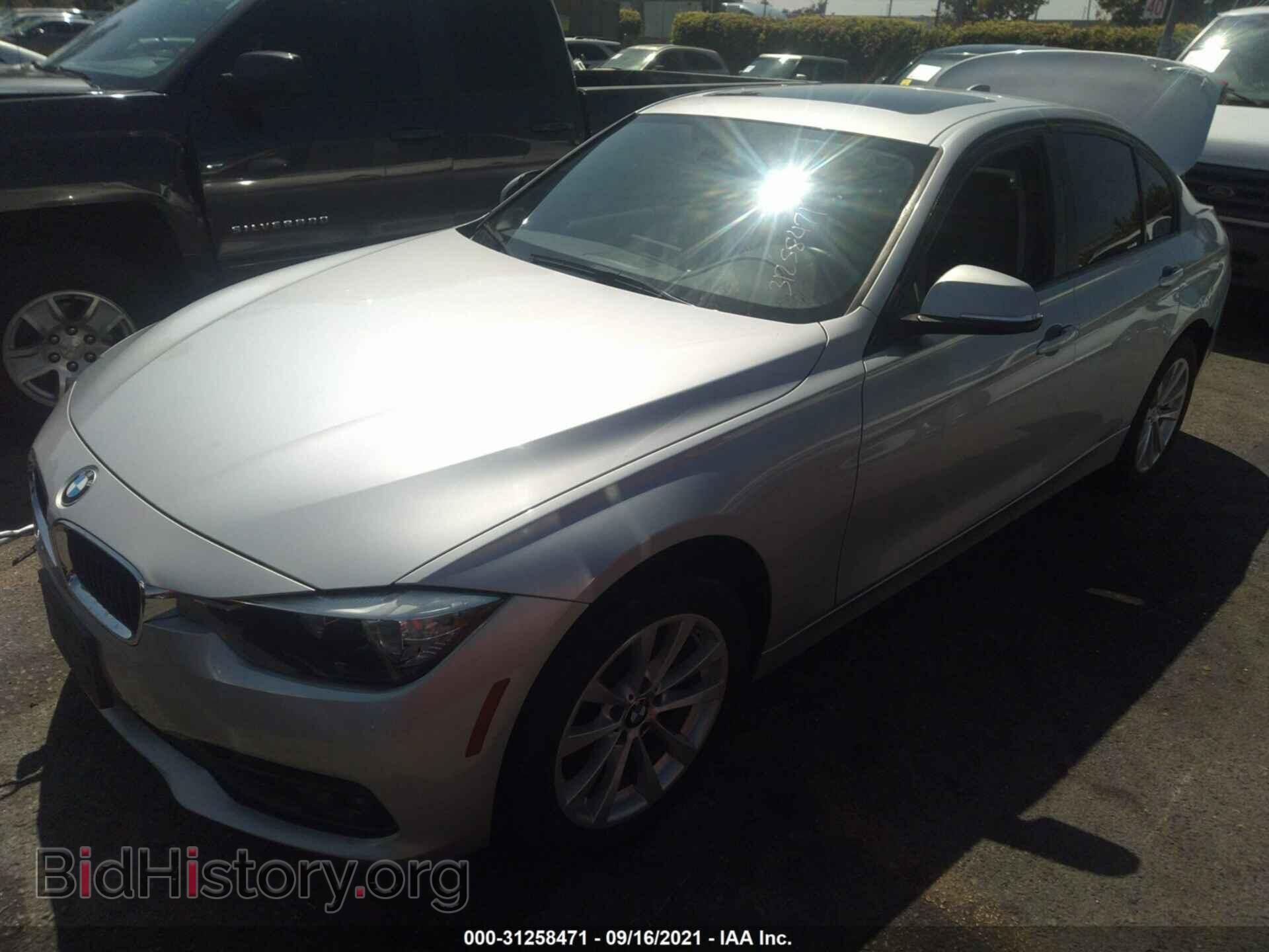 2016 BMW 3 SERIES - VIN: WBA8A9C50GK615767 - Фото 2