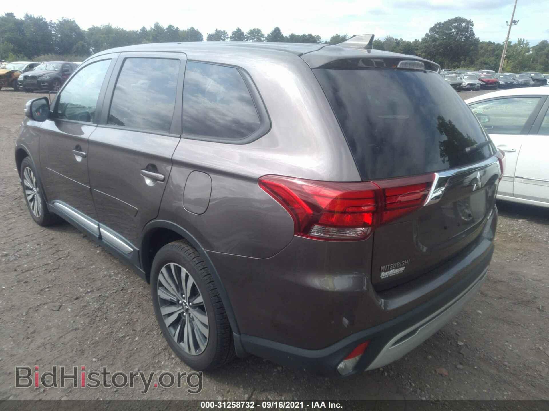2019 MITSUBISHI OUTLANDER - VIN: JA4AZ3A3XKZ021807 - Фото 3