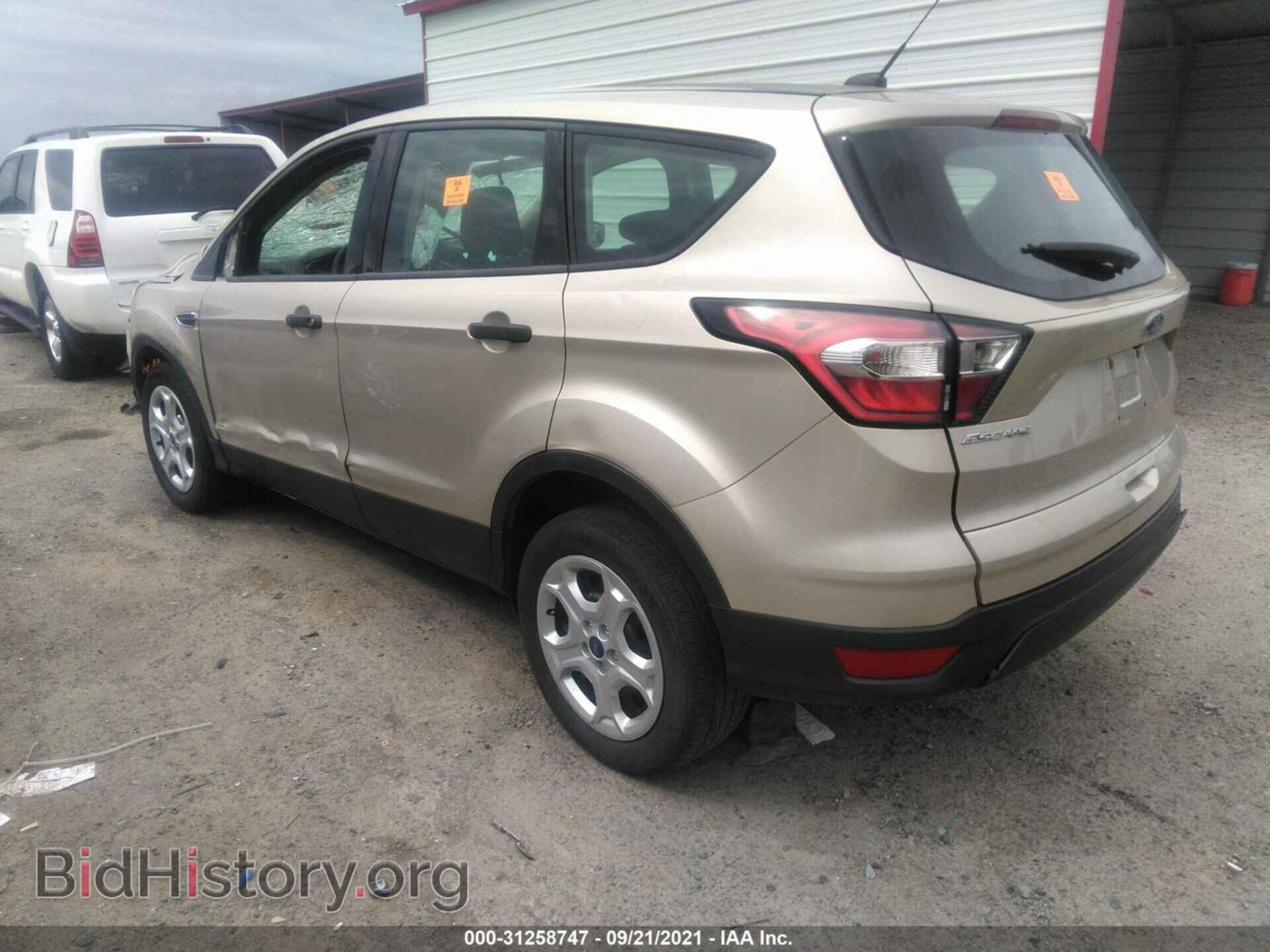 2018 FORD ESCAPE - VIN: 1FMCU0F7XJUD15500 - Фото 3