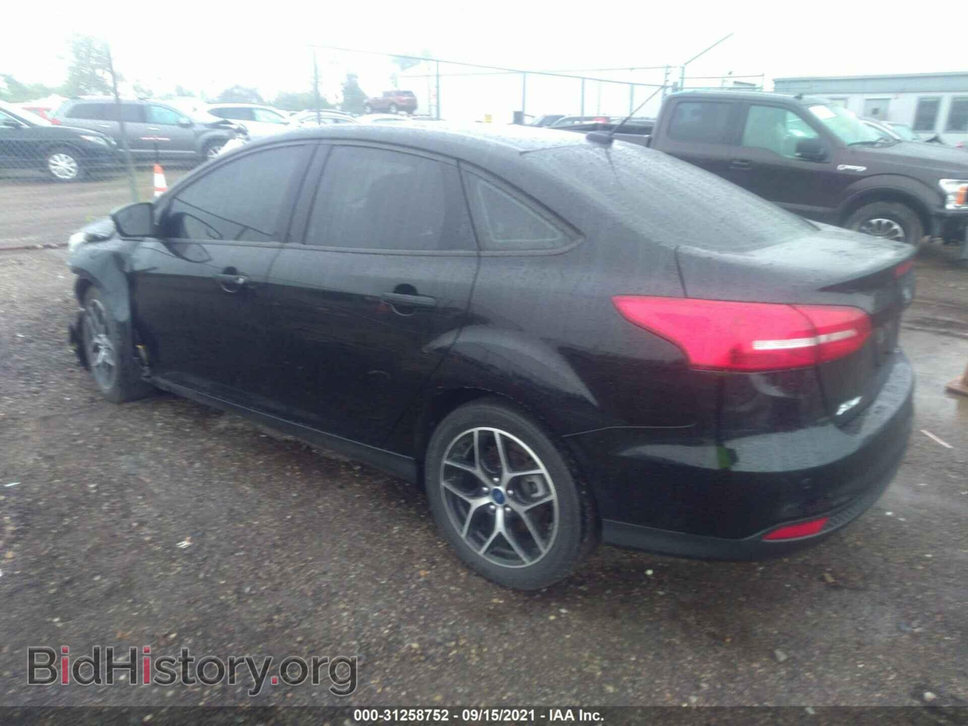 2017 FORD FOCUS - VIN: 1FADP3H23HL298807 - Фото 3
