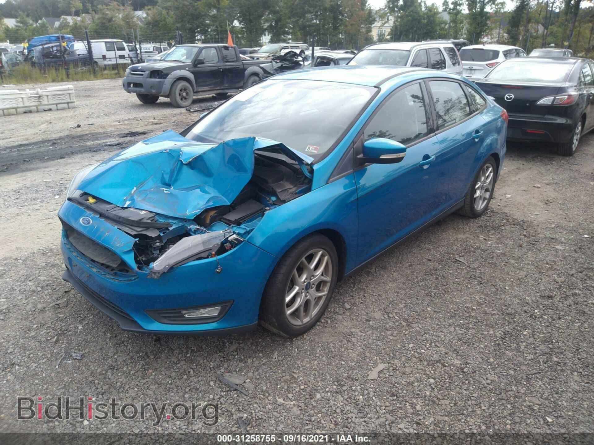 2015 FORD FOCUS - VIN: 1FADP3F25FL208024 - Photo 2