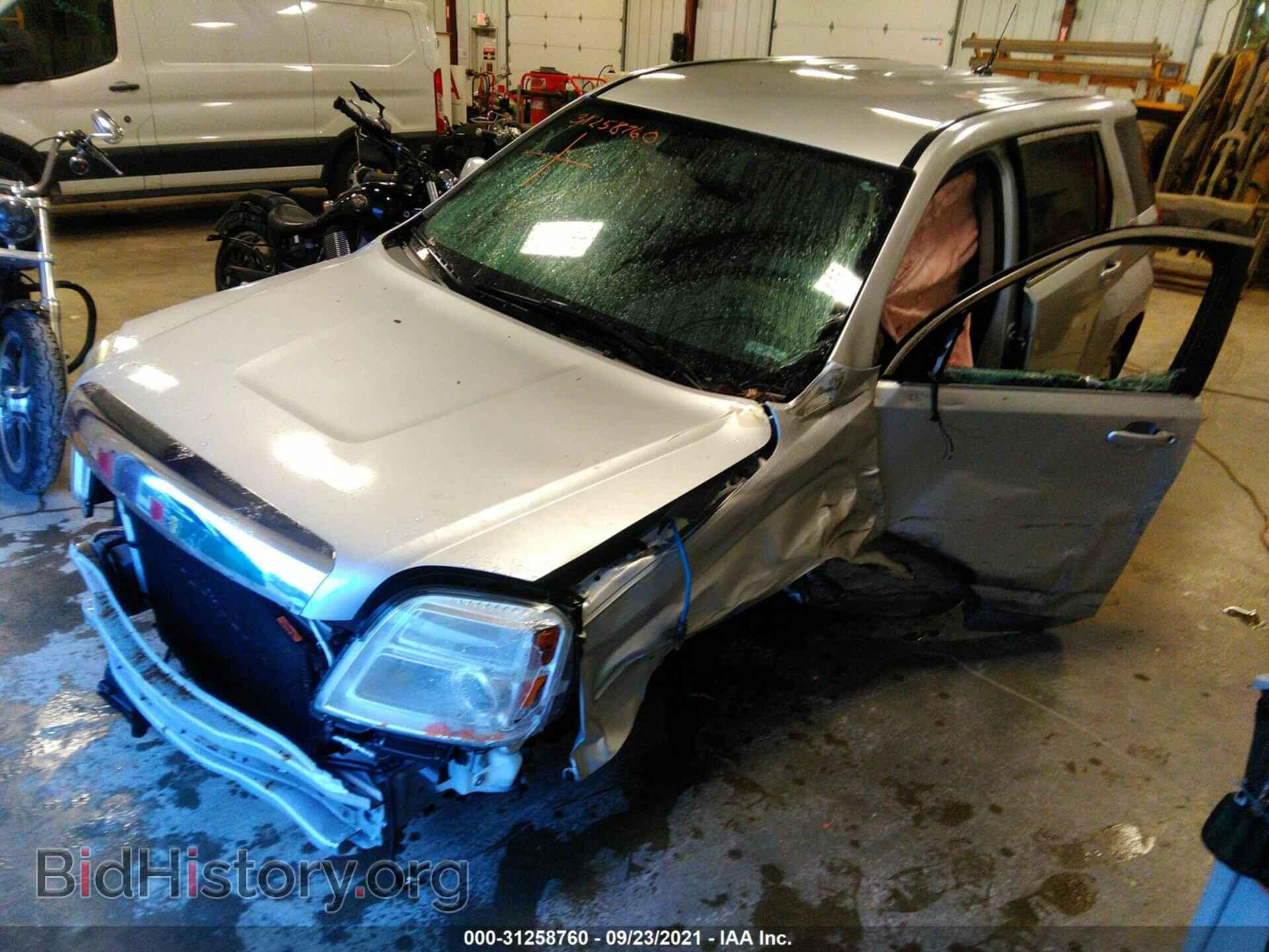 2010 GMC TERRAIN - VIN: 2CTALBEW5A6233955 - Photo 2