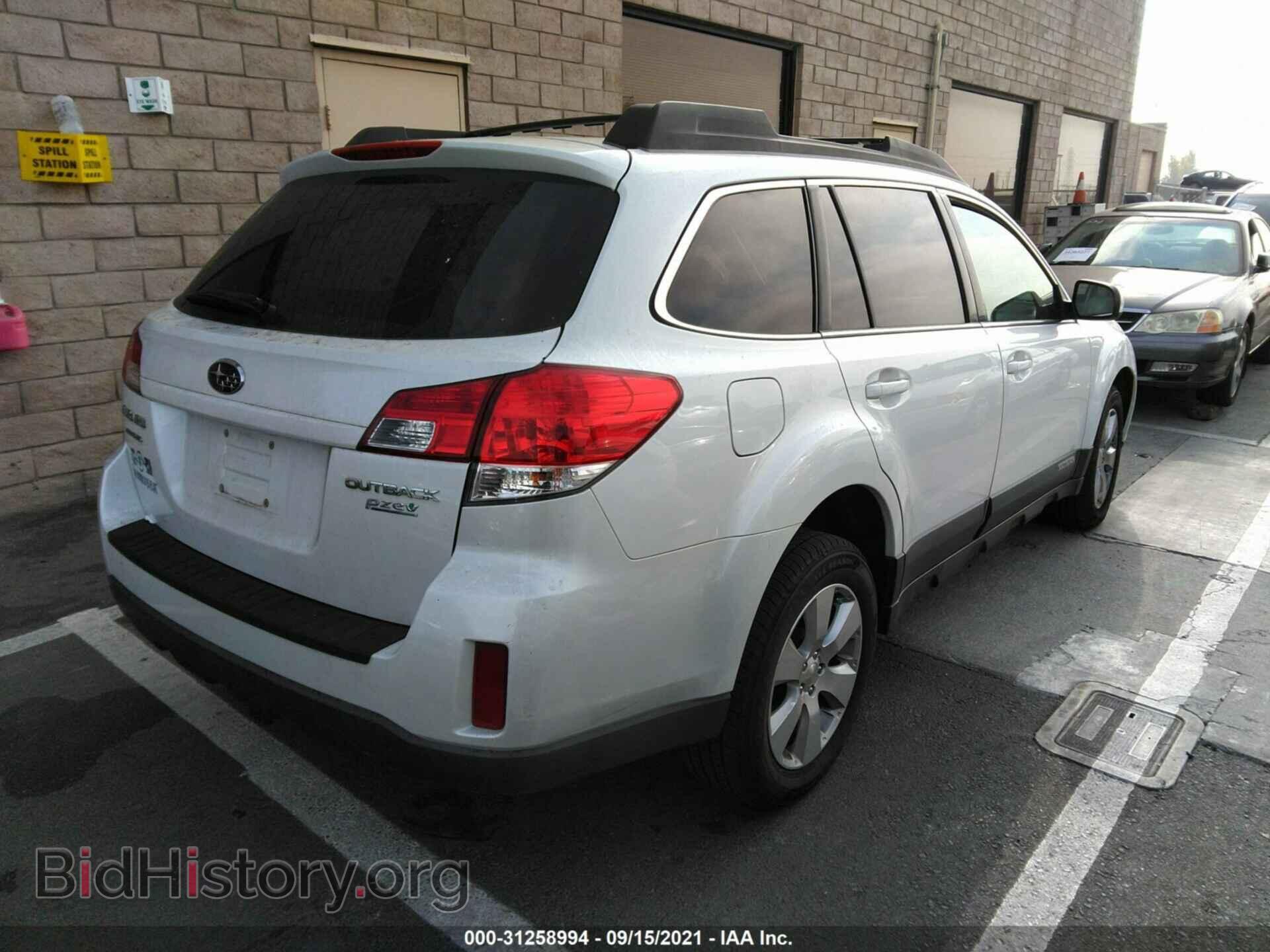 2011 SUBARU OUTBACK - VIN: 4S4BRBCC0B1318967 - Фото 4
