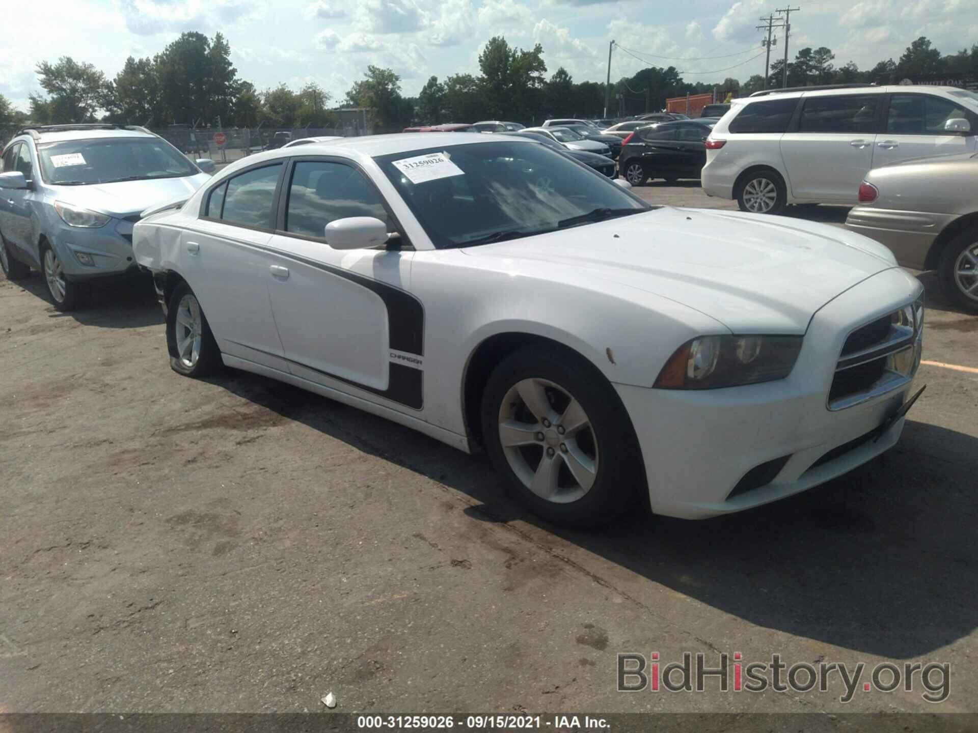 Photo 2C3CDXBG6EH267705 - DODGE CHARGER 2014