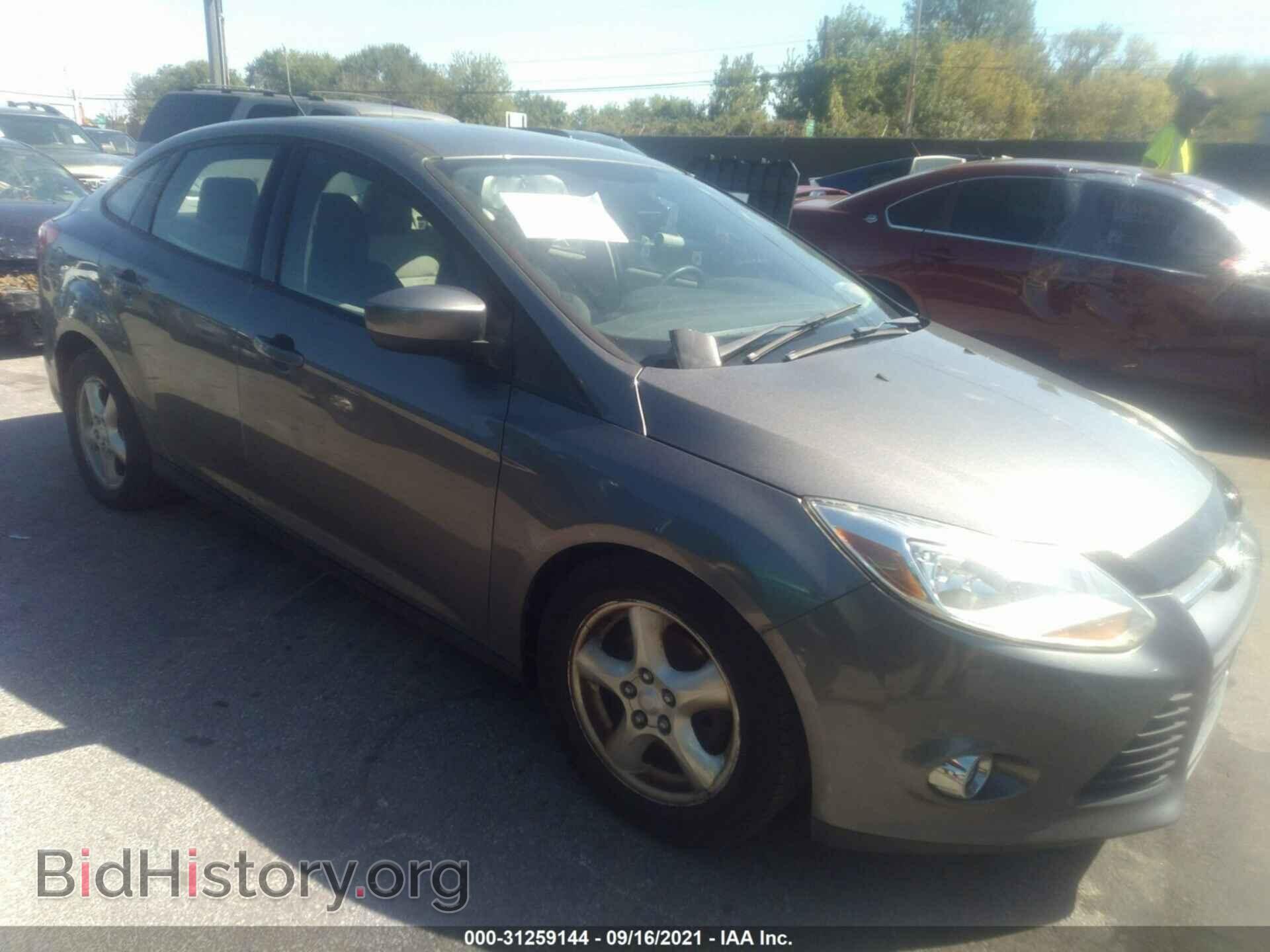 Фотография 1FAHP3F26CL378258 - FORD FOCUS 2012