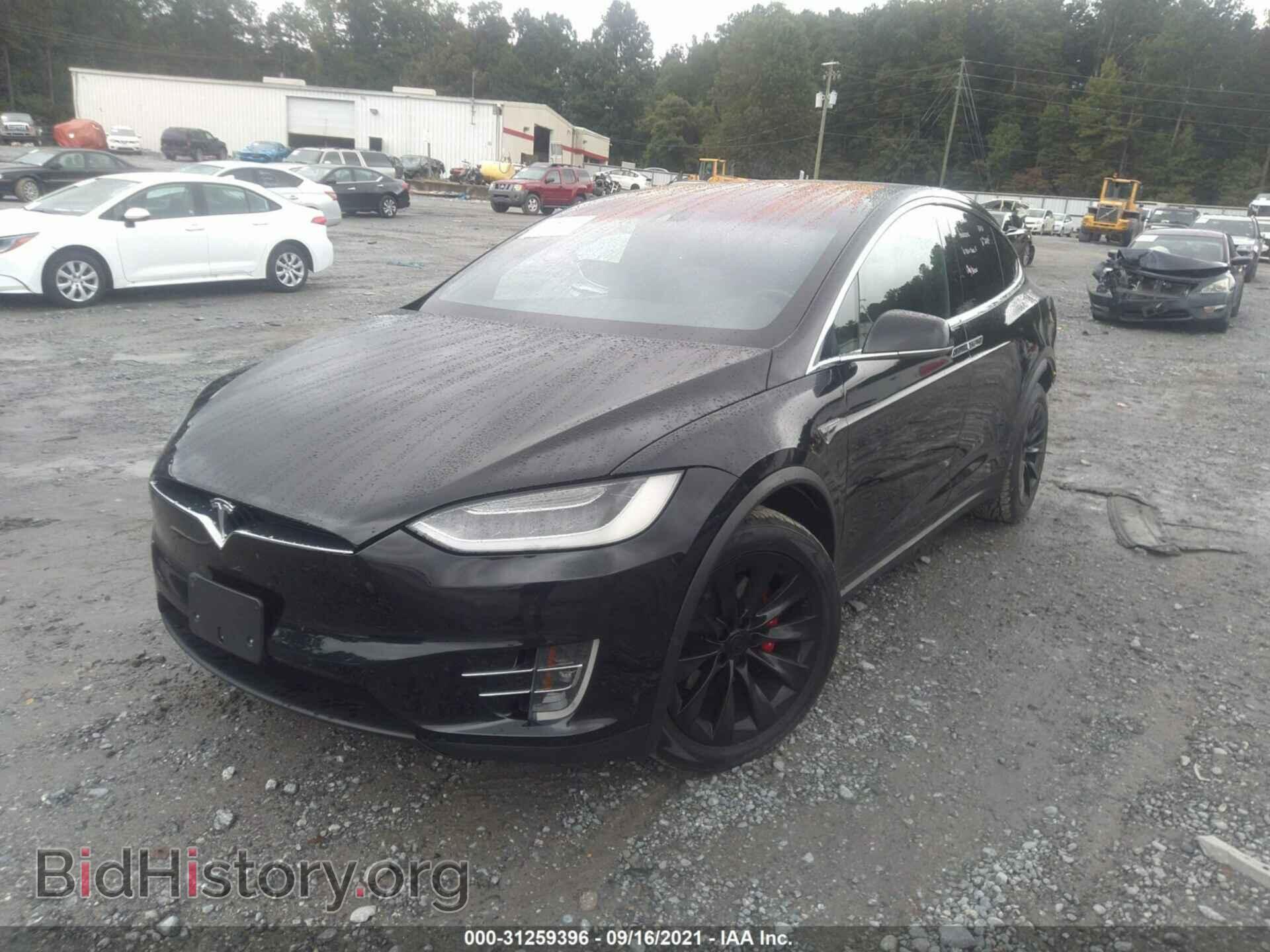 2016 TESLA MODEL X - VIN: 5YJXCAE43GFS00356 - Photo 2