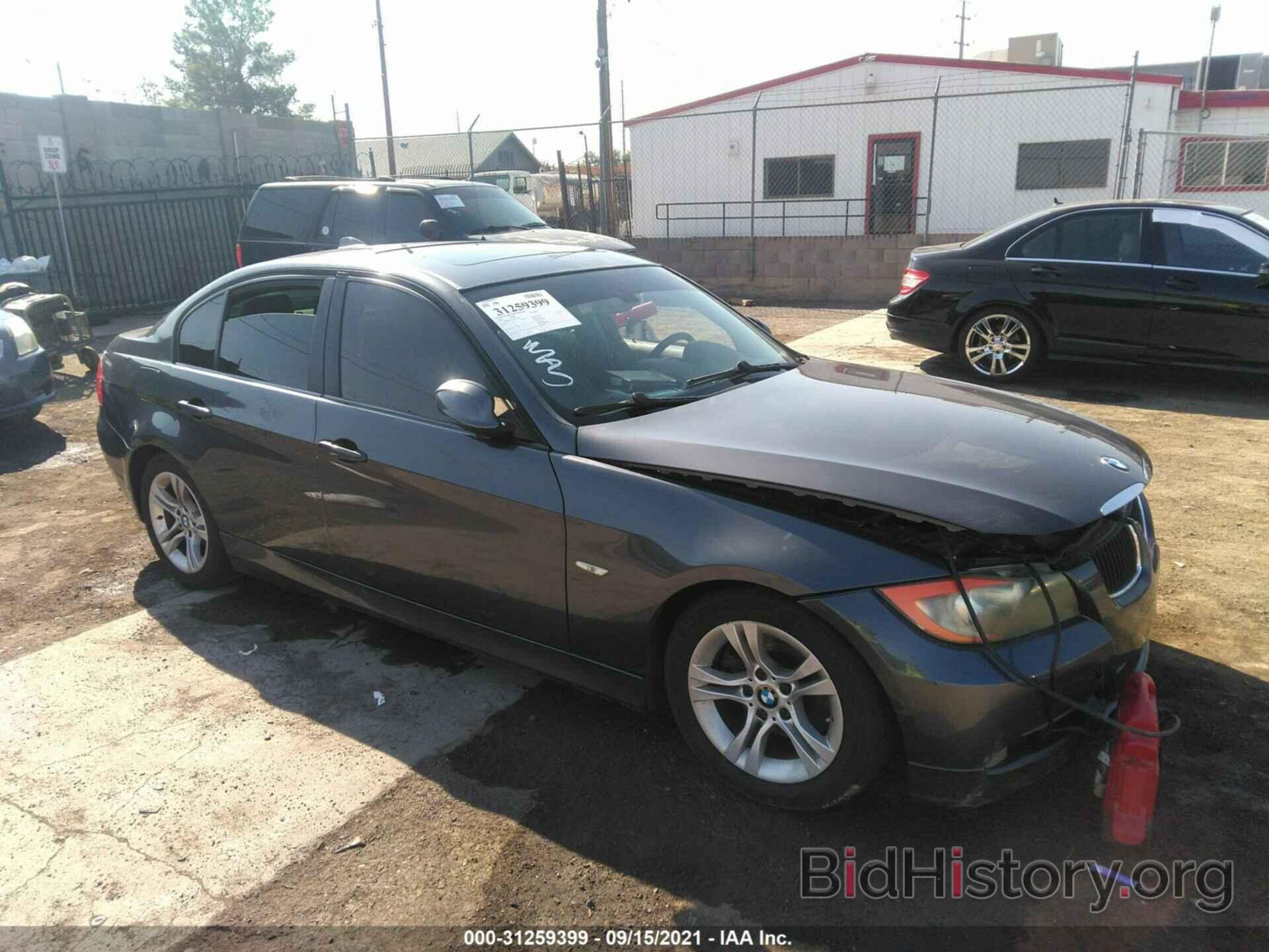 Photo WBAVA37568NL47513 - BMW 3 SERIES 2008