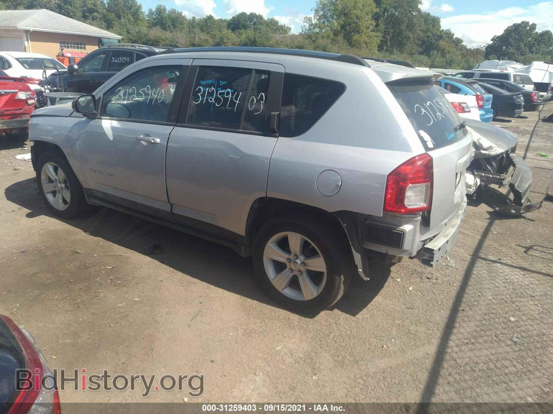 2011 JEEP COMPASS - VIN: 1J4NT1FA2BD150992 - Фото 3