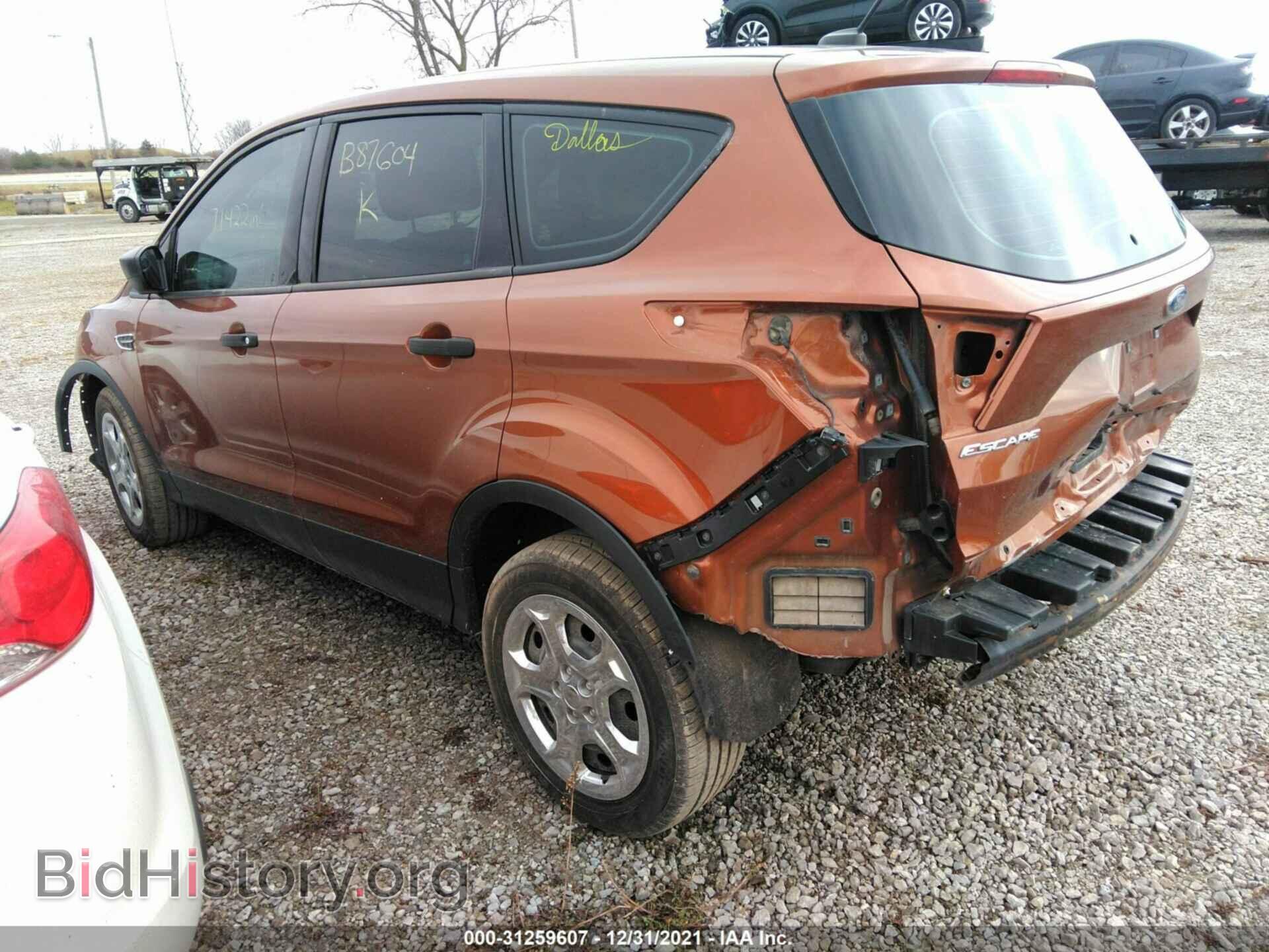 2017 FORD ESCAPE - VIN: 1FMCU0F72HUB87604 - Фото 3