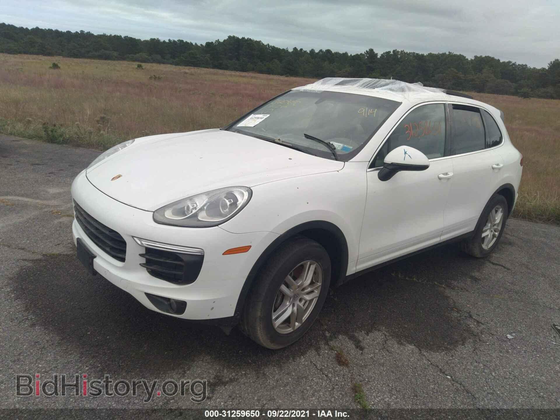 2018 PORSCHE CAYENNE - VIN: WP1AA2A29JKA03609 - Фото 2