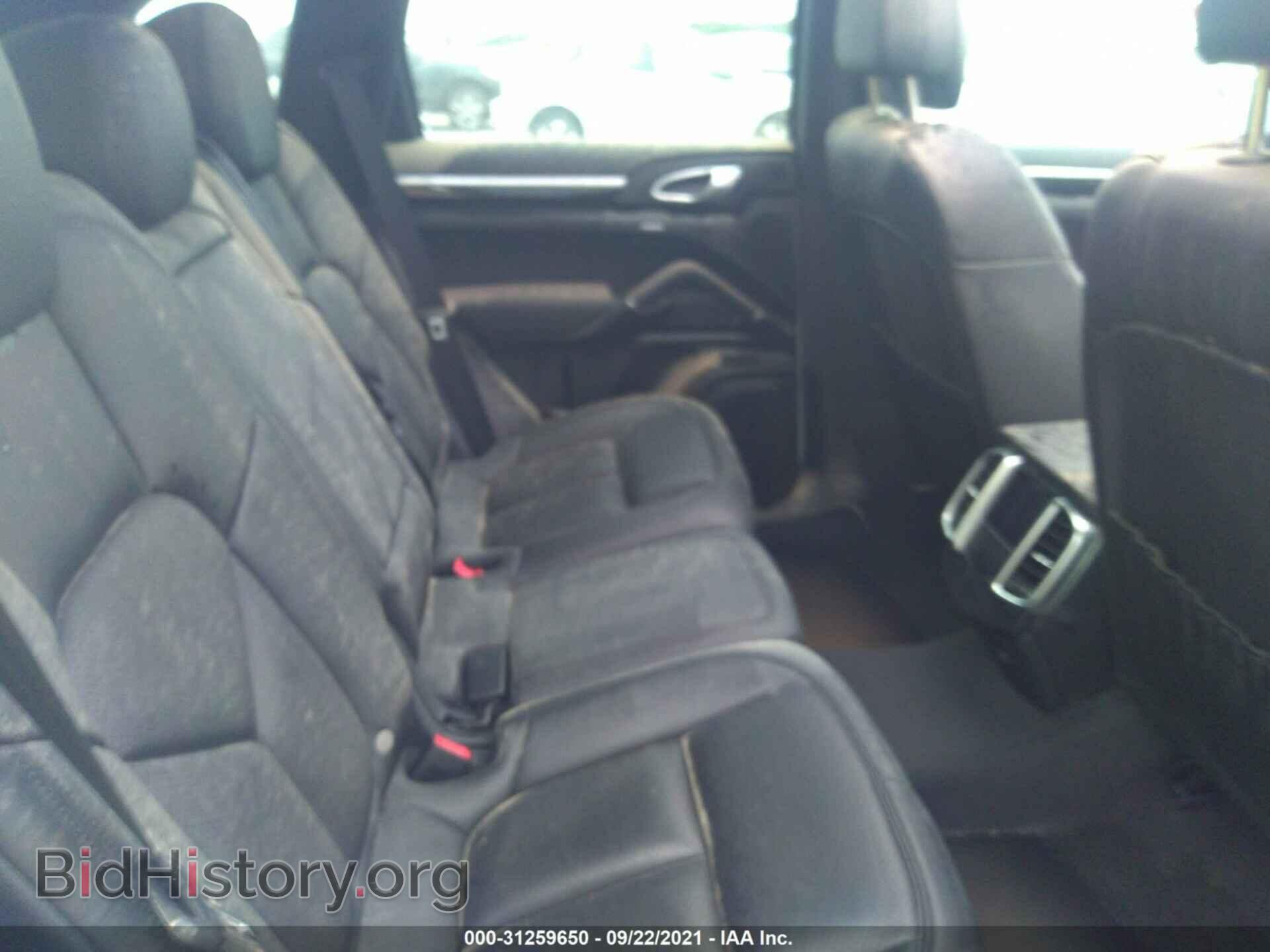 2018 PORSCHE CAYENNE - VIN: WP1AA2A29JKA03609 - Фото 8