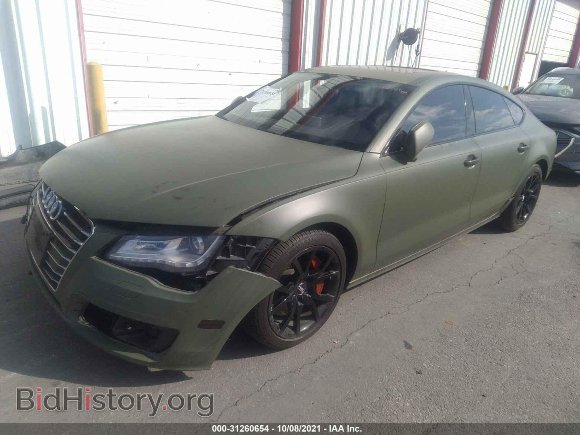 2013 AUDI A7 - VIN: WAUYGAFC4DN144050 - Фото 2