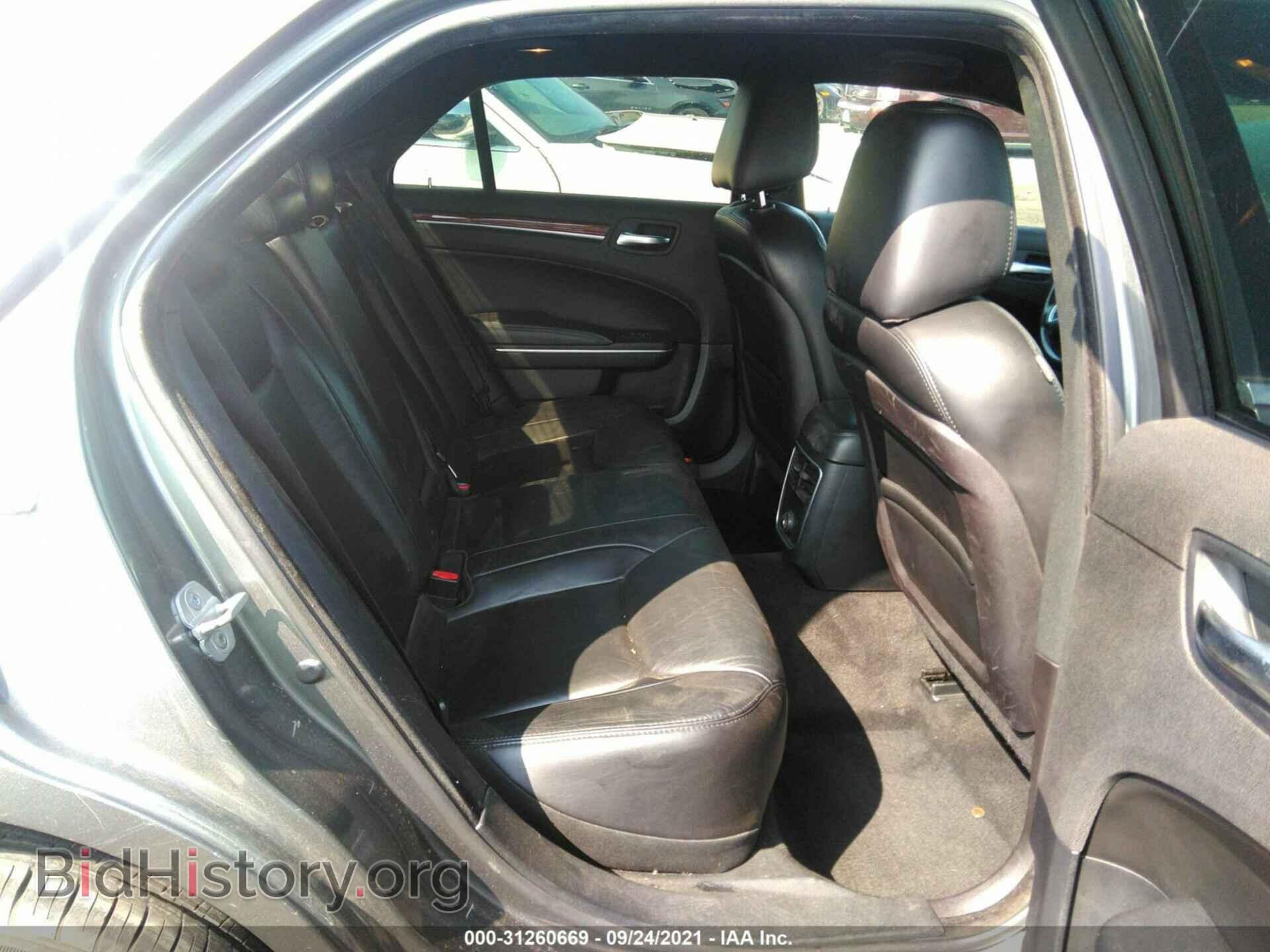 2012 CHRYSLER 300 - VIN: 2C3CCACG1CH191712 - Фото 8
