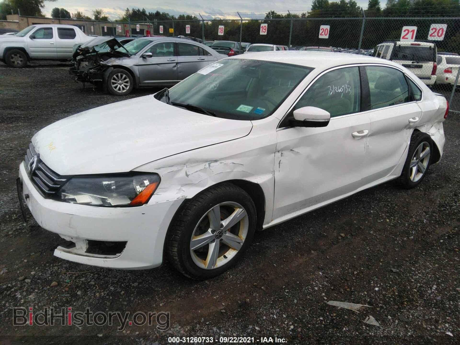 2013 VOLKSWAGEN PASSAT - VIN: 1VWBP7A32DC060871 - Фото 2
