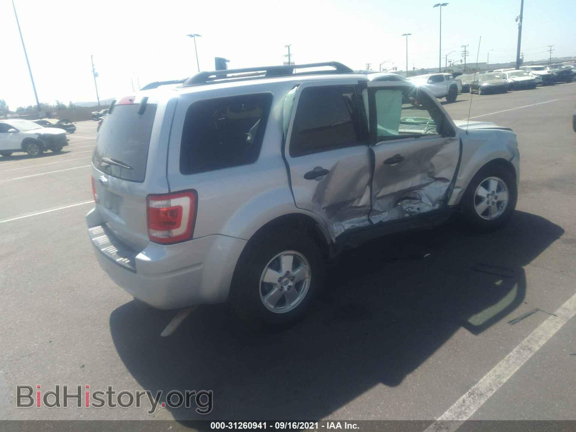 2012 FORD ESCAPE - VIN: 1FMCU0D79CKC45702 - Фото 4
