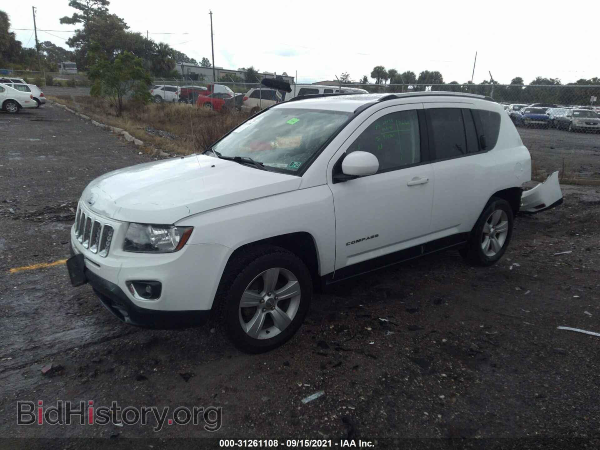 2015 JEEP COMPASS - VIN: 1C4NJDEB0FD366451 - Photo 2