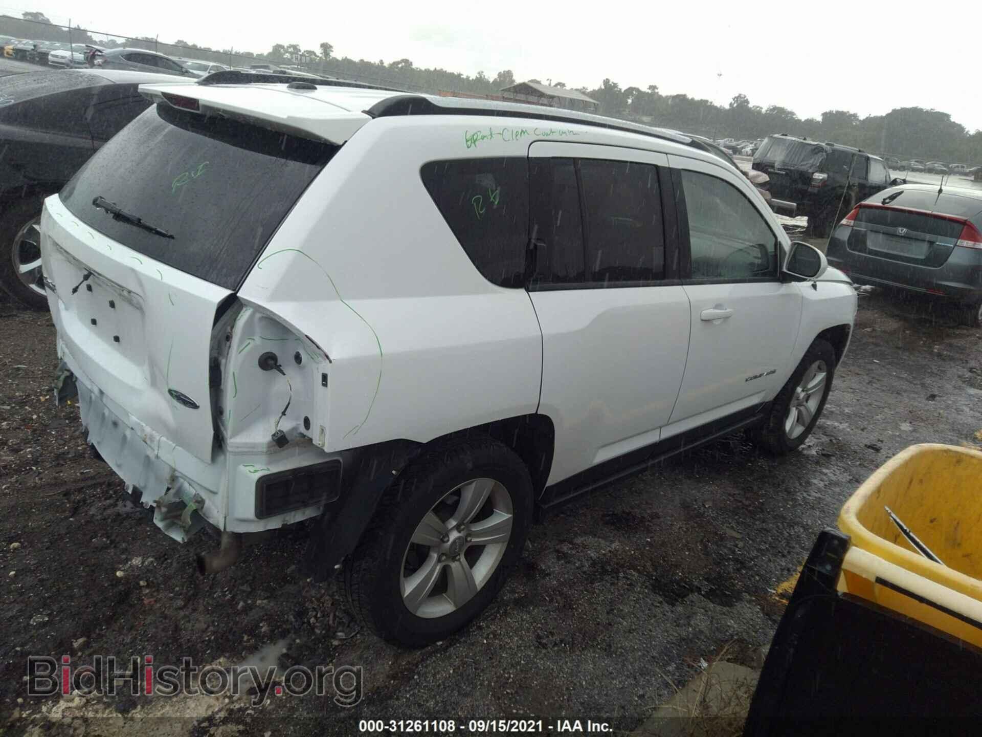 2015 JEEP COMPASS - VIN: 1C4NJDEB0FD366451 - Photo 4