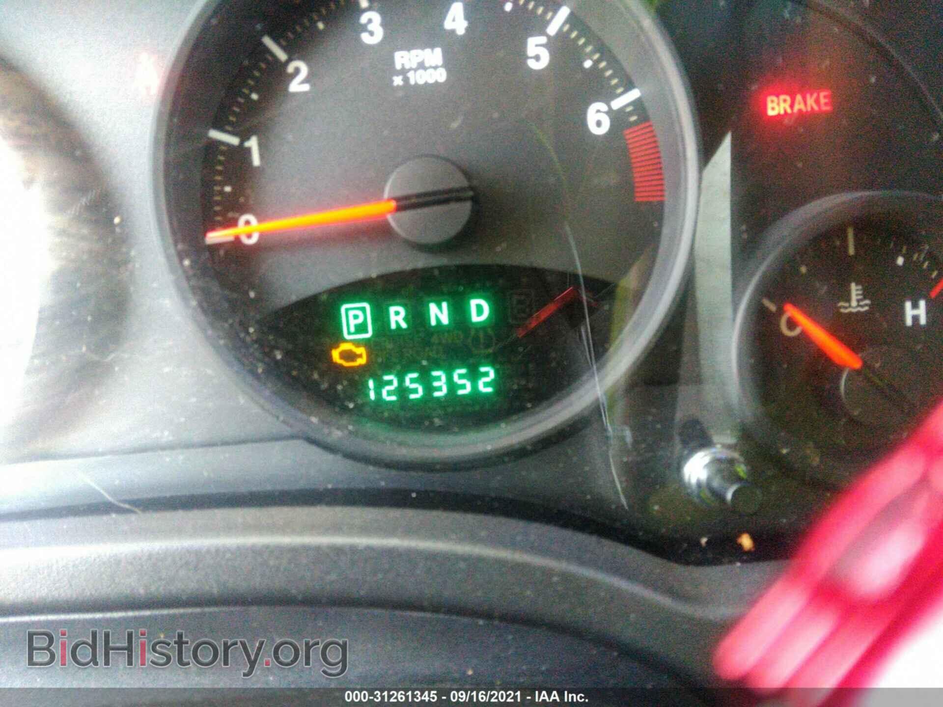 2011 JEEP COMPASS - VIN: 1J4NT1FB3BD228091 - Фото 7