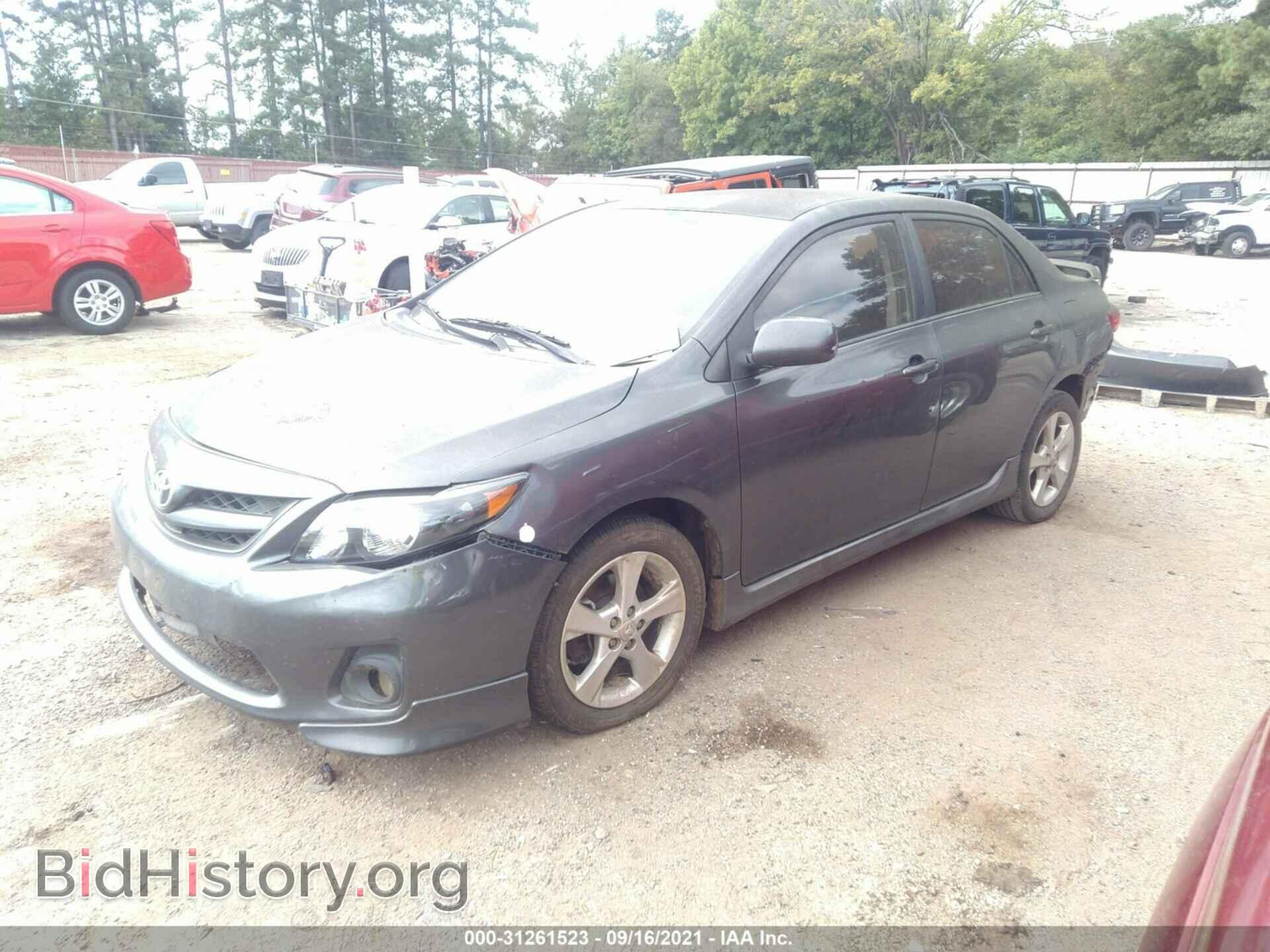 2011 TOYOTA COROLLA - VIN: 2T1BU4EE3BC671938 - Фото 2