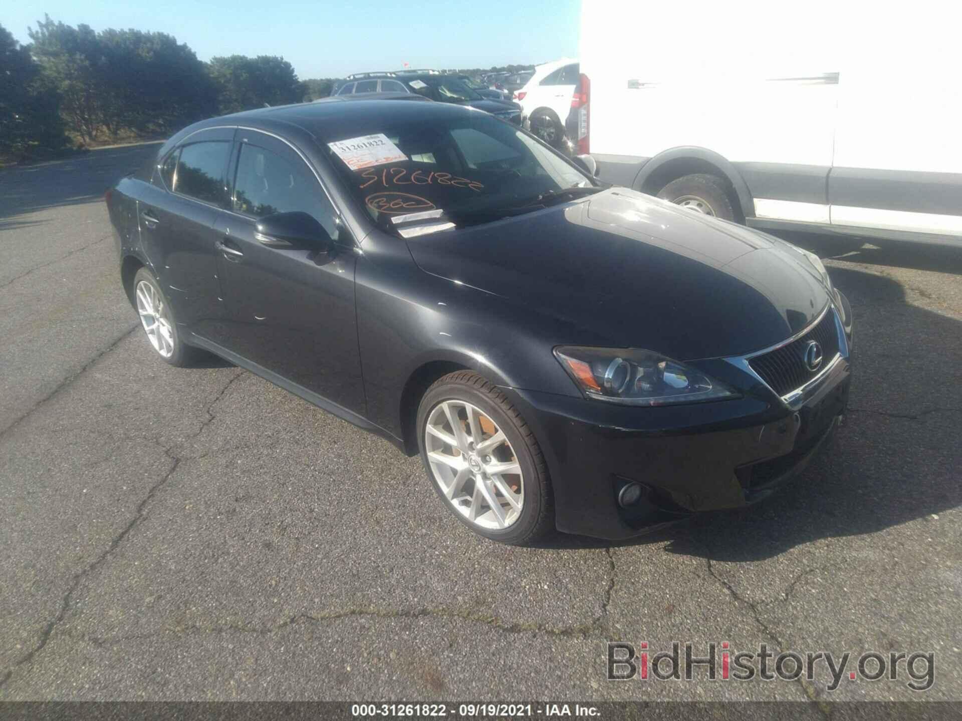 Photo JTHCF5C20B5052657 - LEXUS IS 250 2011