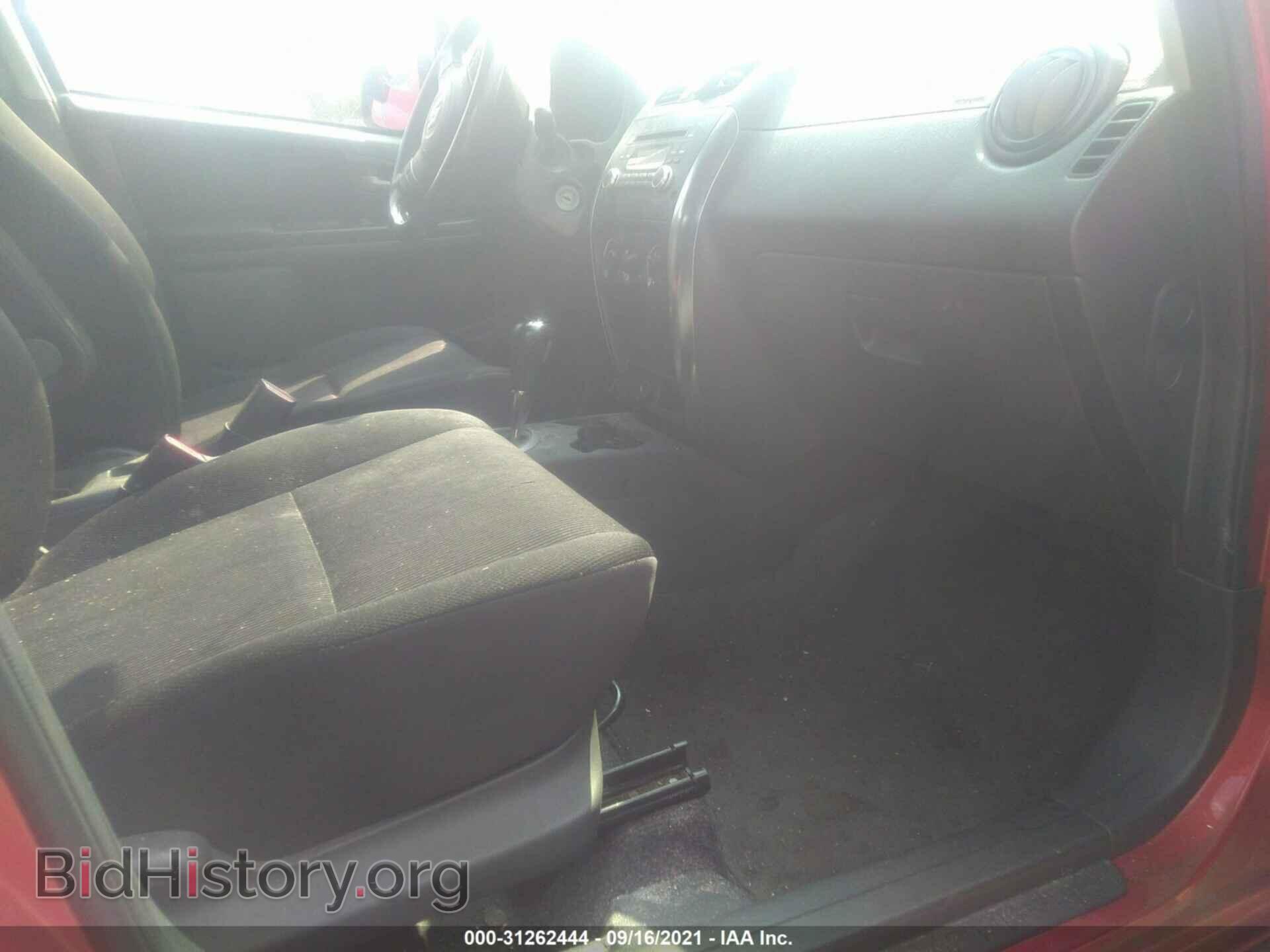 2011 SUZUKI SX4 - VIN: JS2YB5A35B6300349 - Фото 5