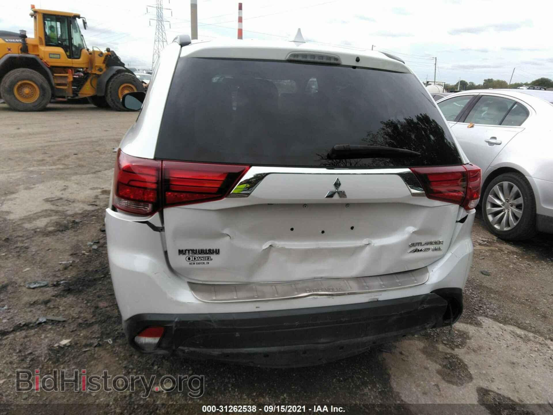 2016 MITSUBISHI OUTLANDER - VIN: JA4AD3A33GZ022190 - Фото 6