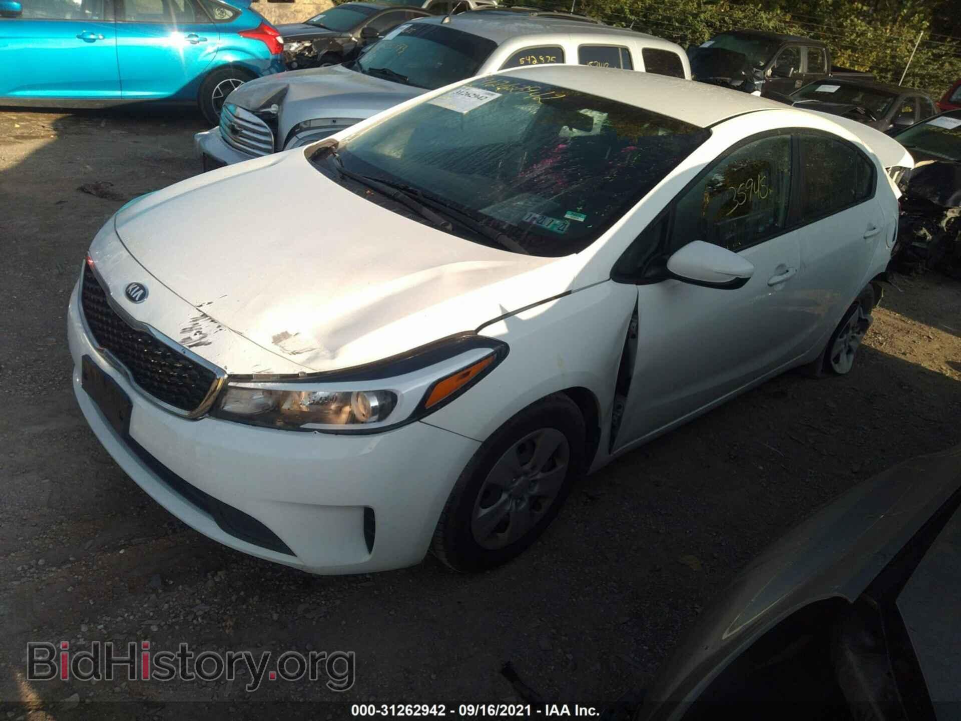 2017 KIA FORTE - VIN: 3KPFK4A78HE051580 - Фото 2