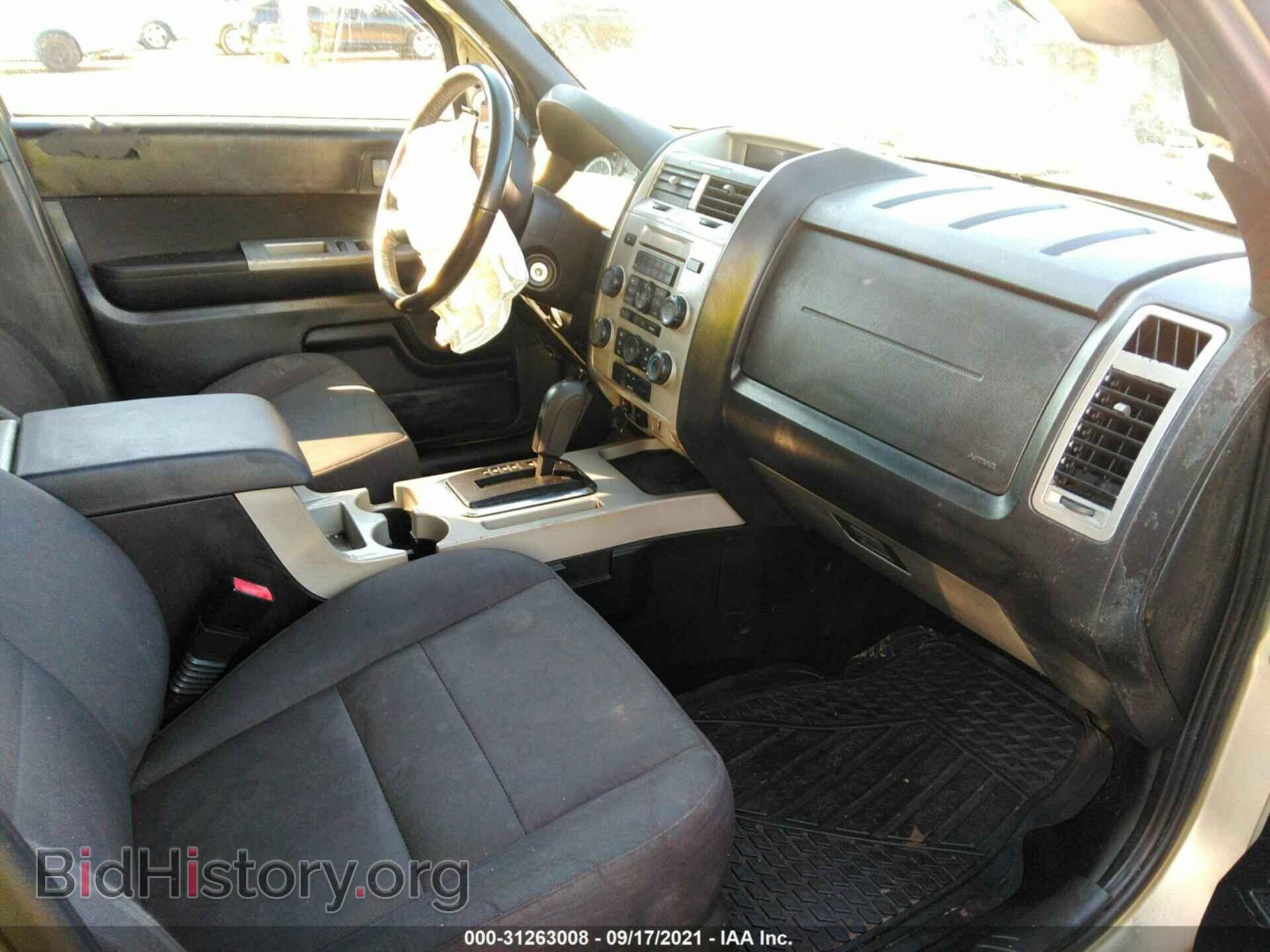 2011 FORD ESCAPE - VIN: 1FMCU0D77BKA73457 - Фото 5