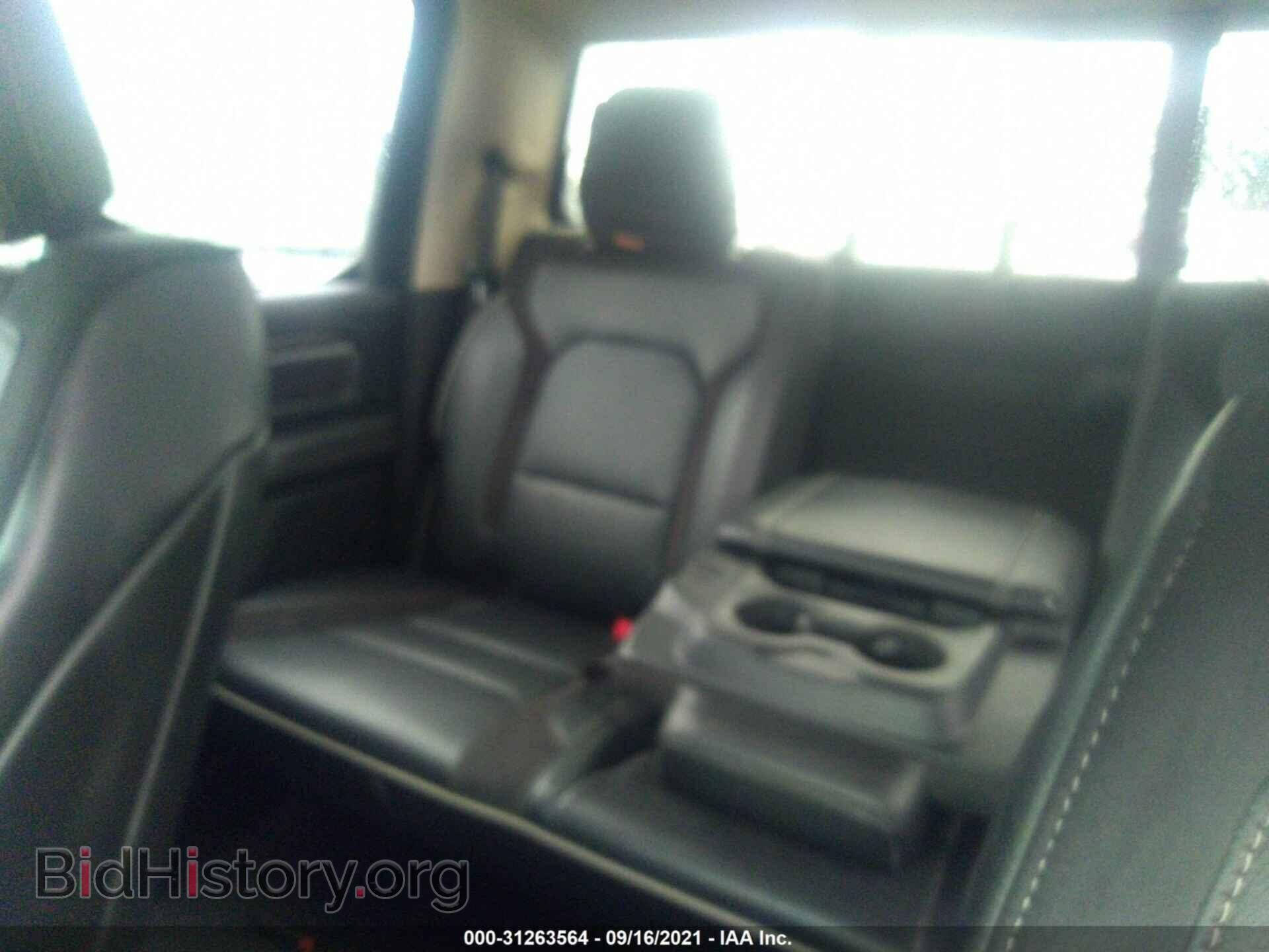 2019 RAM 1500 - VIN: 1C6SRFJT9KN674879 - Фото 8