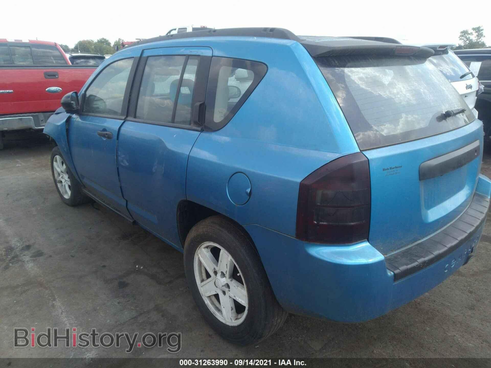 2009 JEEP COMPASS - VIN: 1J4FT47B29D134749 - Фото 3