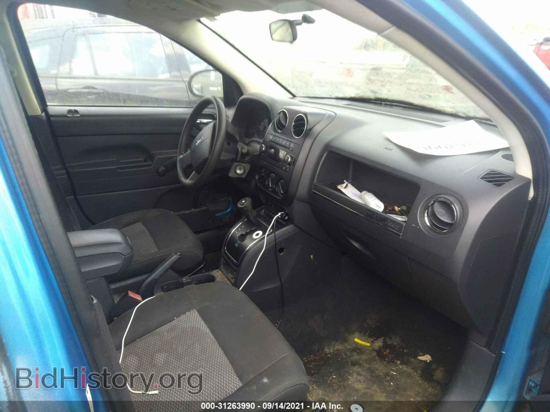 2009 JEEP COMPASS - VIN: 1J4FT47B29D134749 - Фото 5