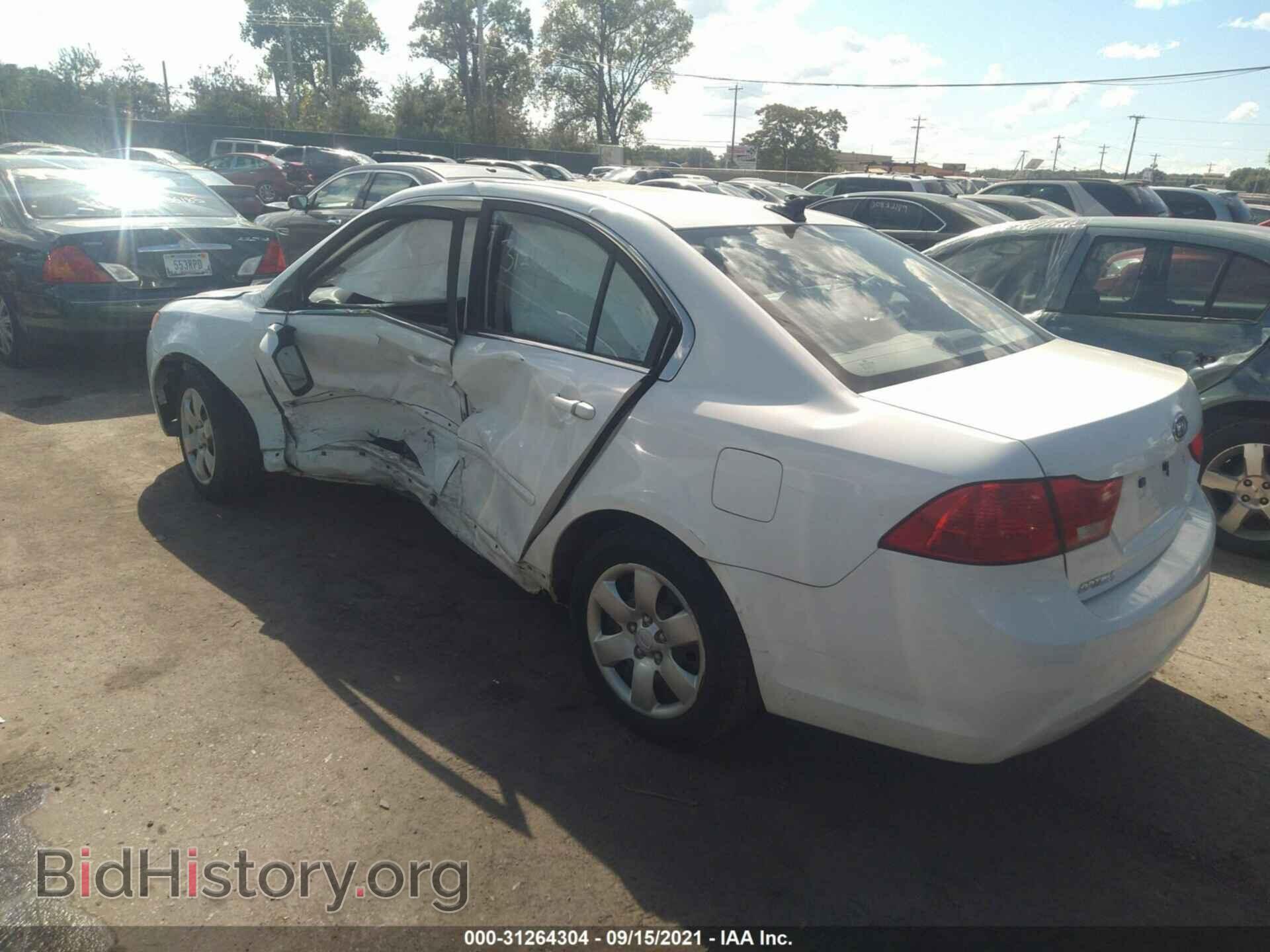 2010 KIA OPTIMA - VIN: KNAGG4A84A5392469 - Фото 3