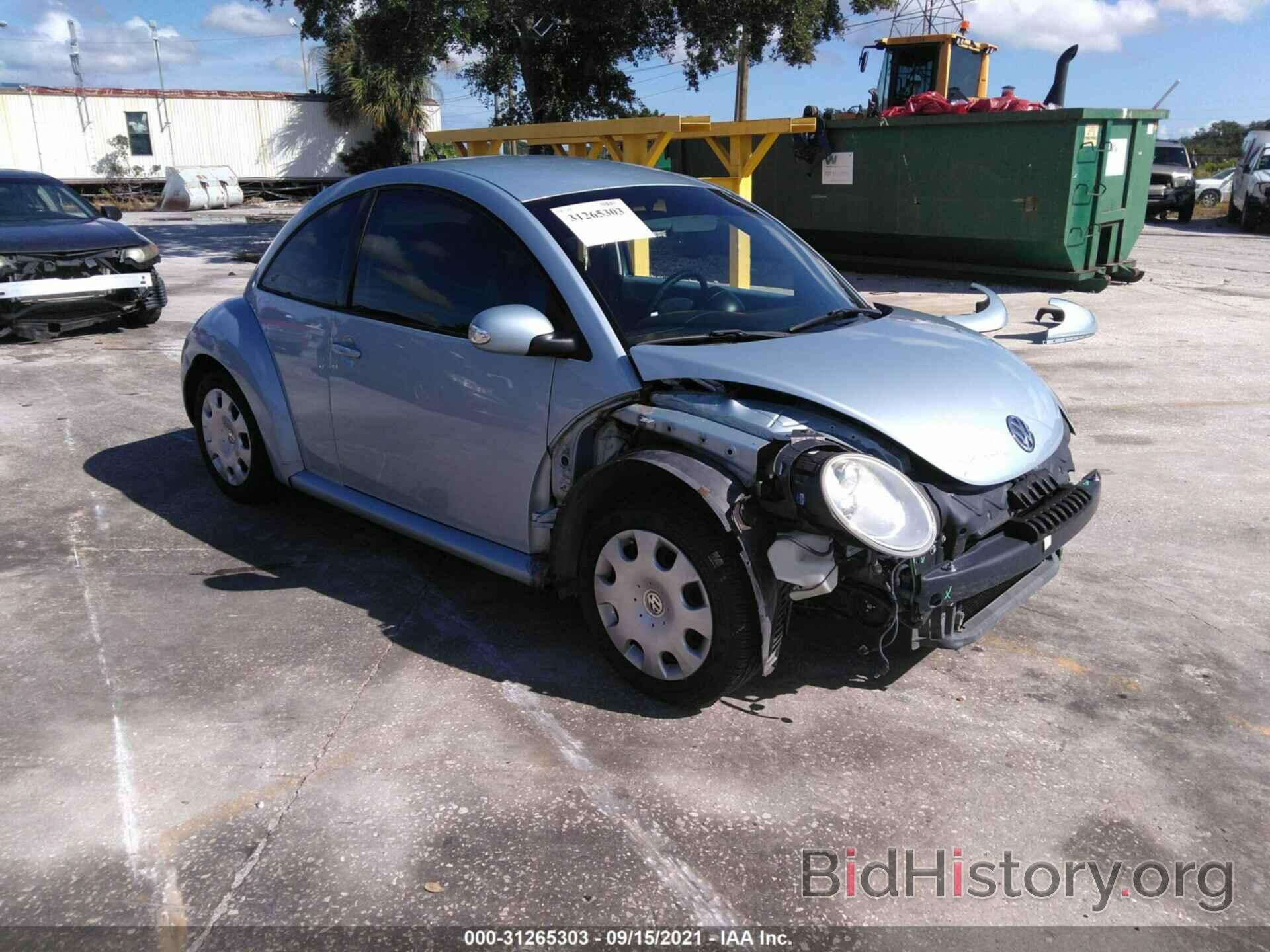 Photo 3VWPW3AG1AM003334 - VOLKSWAGEN NEW BEETLE COUPE 2010