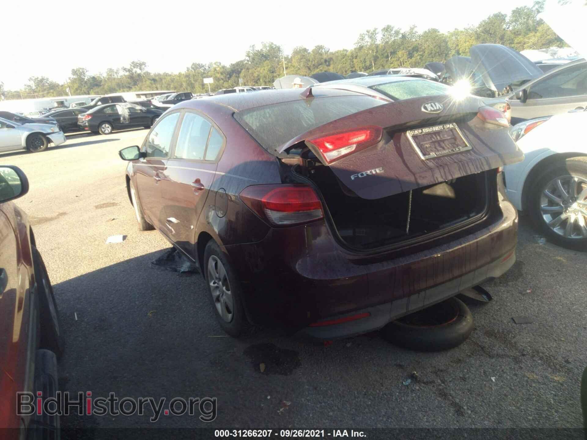 2017 KIA FORTE - VIN: 3KPFK4A79HE031225 - Фото 3