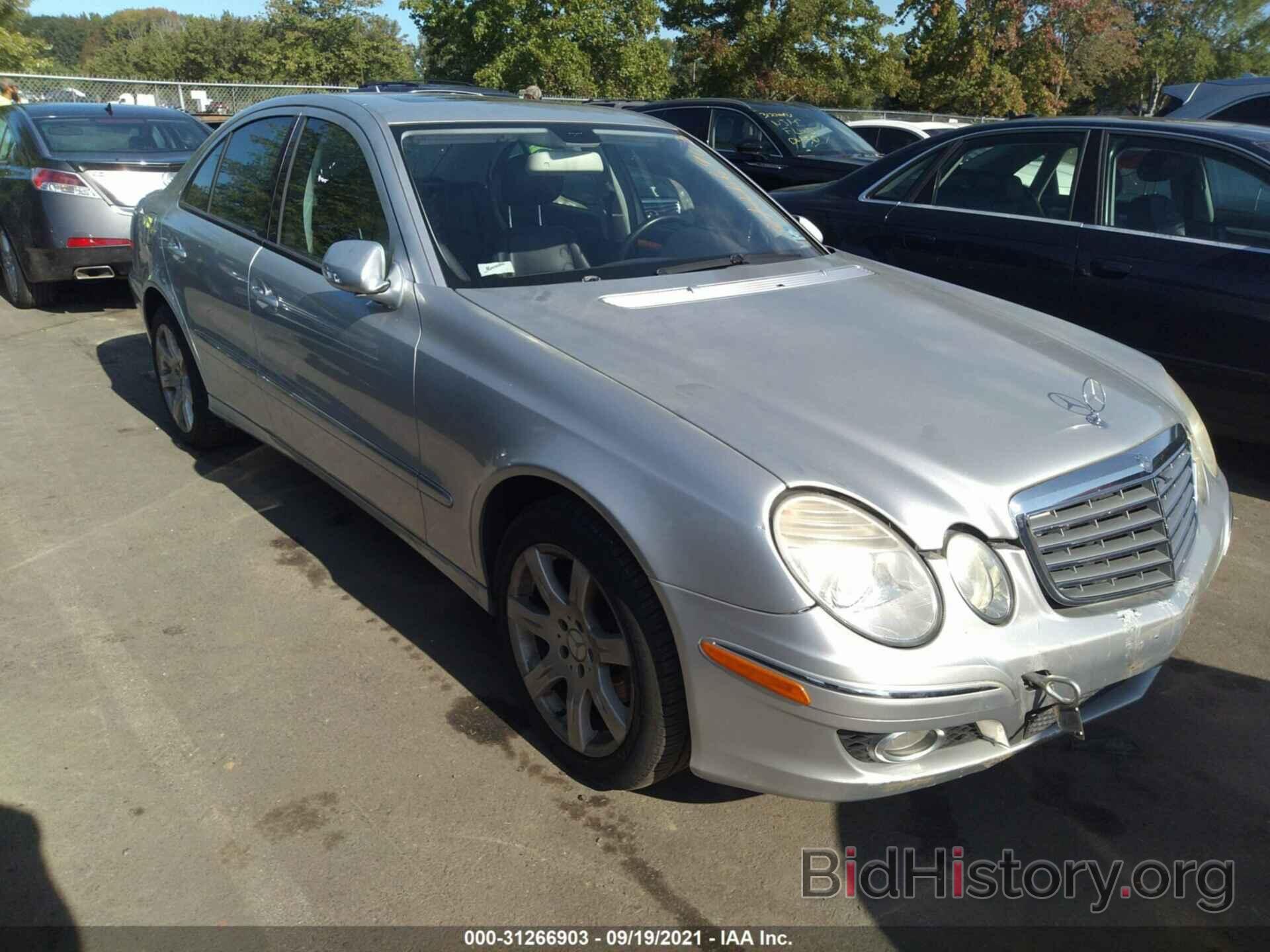 Photo WDBUF87X47B184213 - MERCEDES-BENZ E-CLASS 2007