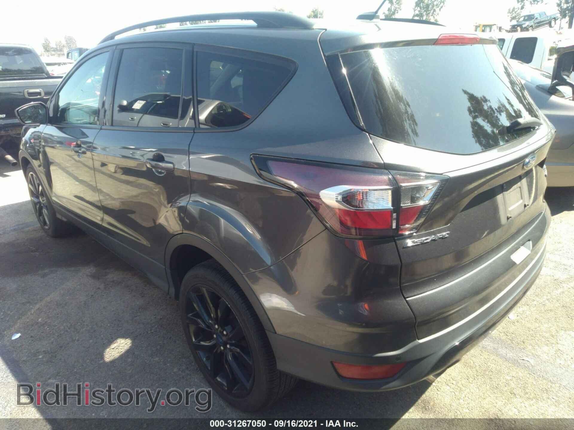 2017 FORD ESCAPE - VIN: 1FMCU0GD5HUC67211 - Фото 3