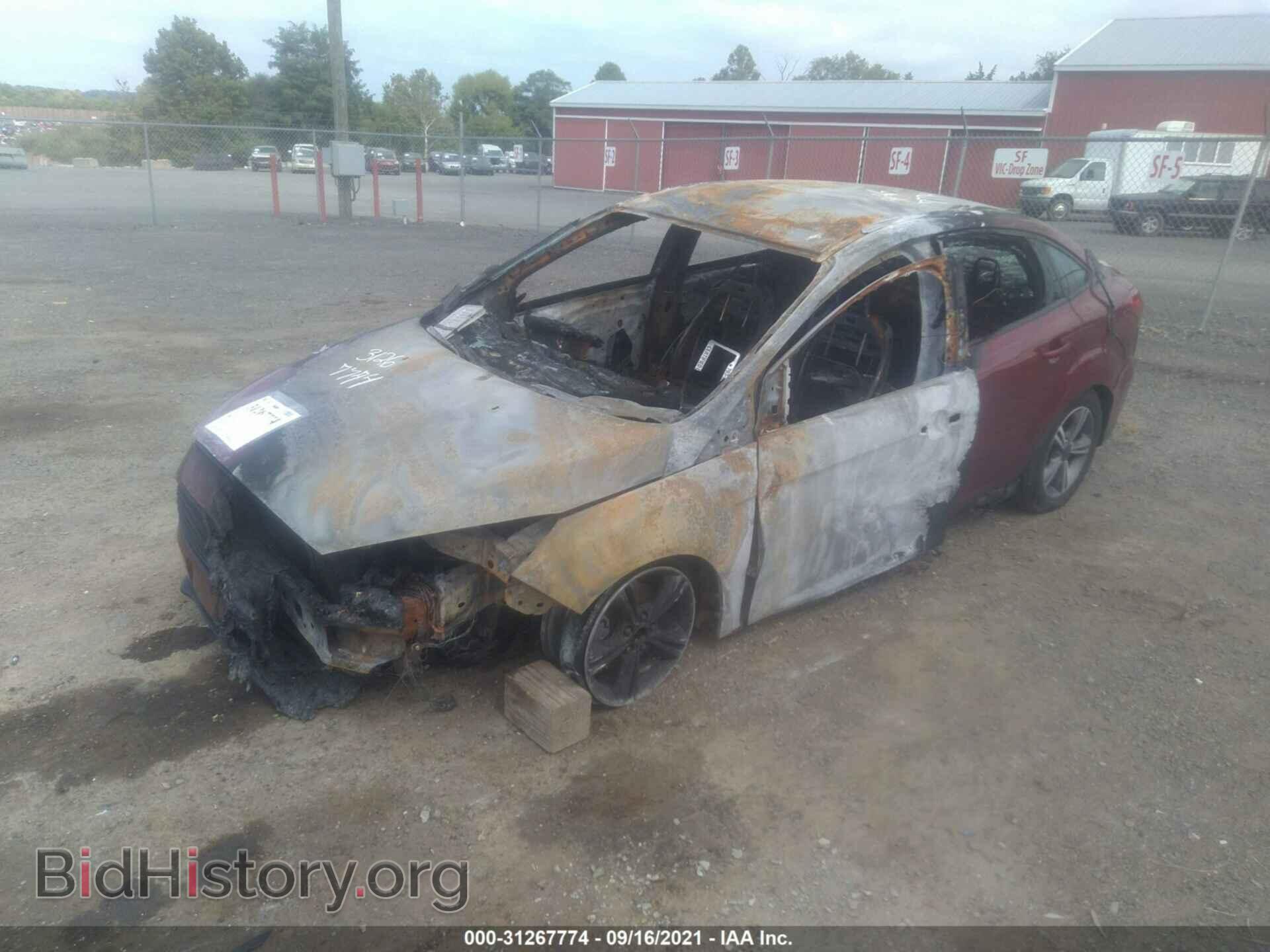 2017 FORD FOCUS - VIN: 1FADP3FE8HL338926 - Фото 2