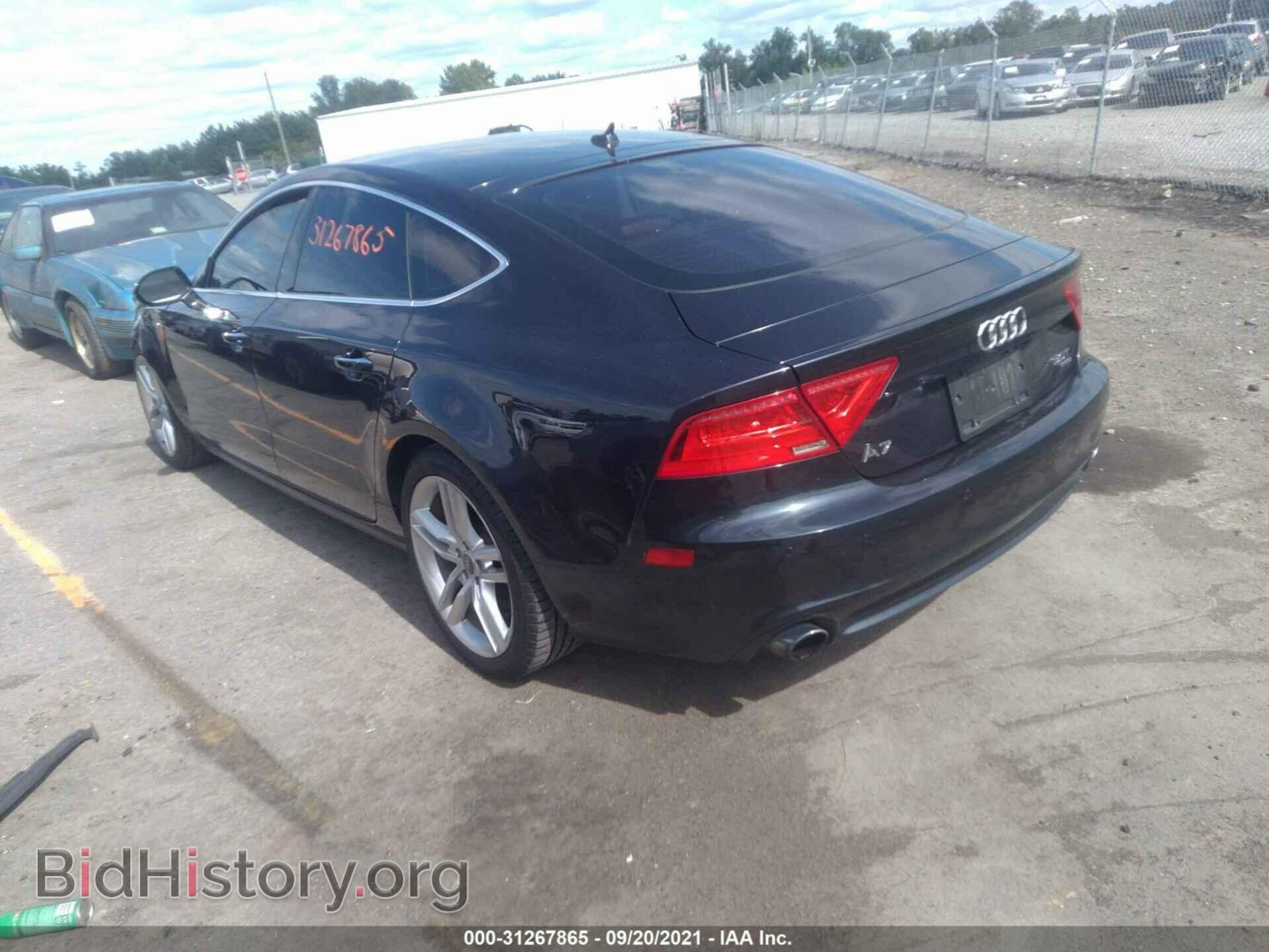 2013 AUDI A7 - VIN: WAUYGAFC1DN065435 - Фото 3