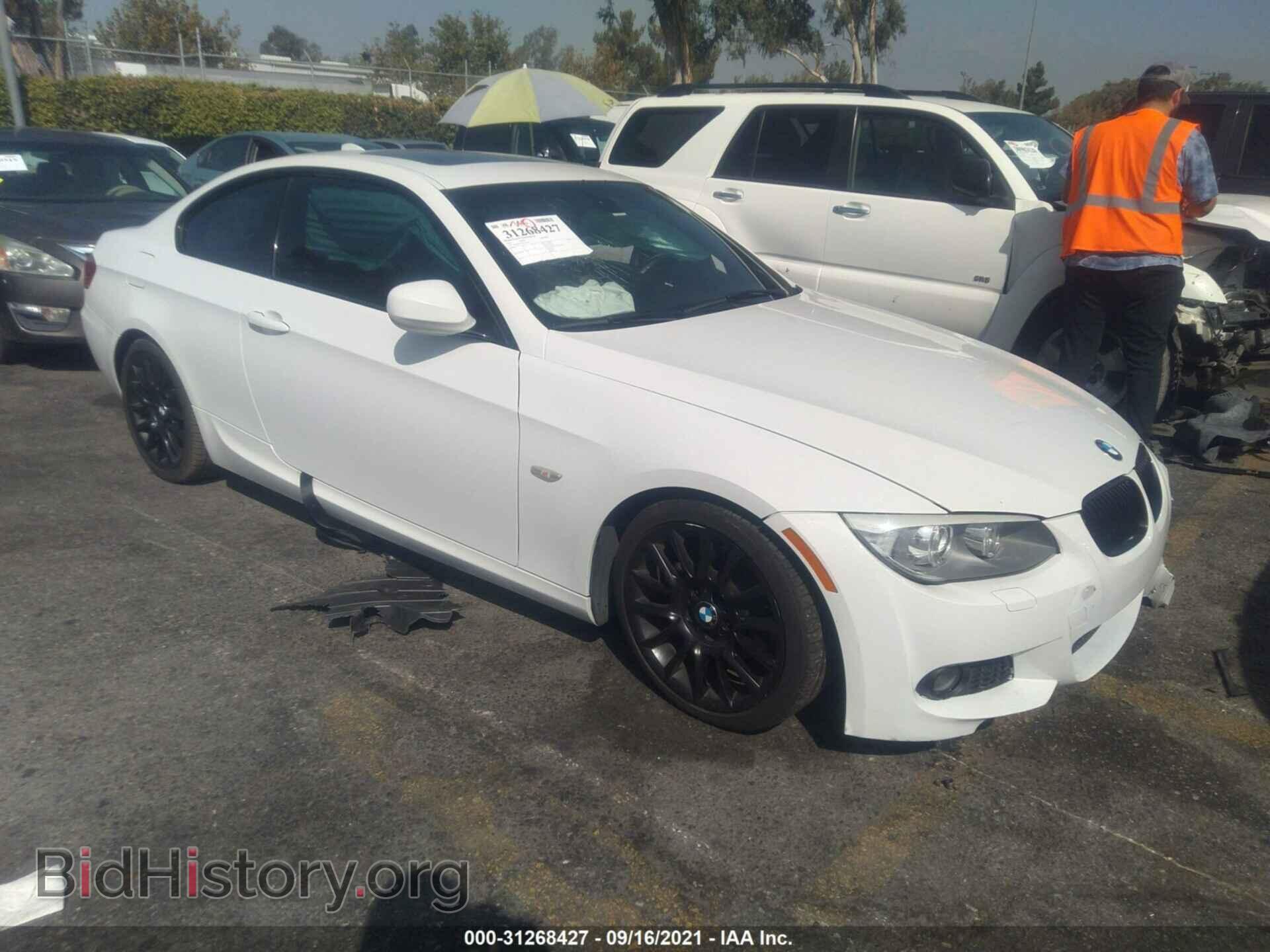 Photo WBAKE5C52DJ107837 - BMW 3 SERIES 2013