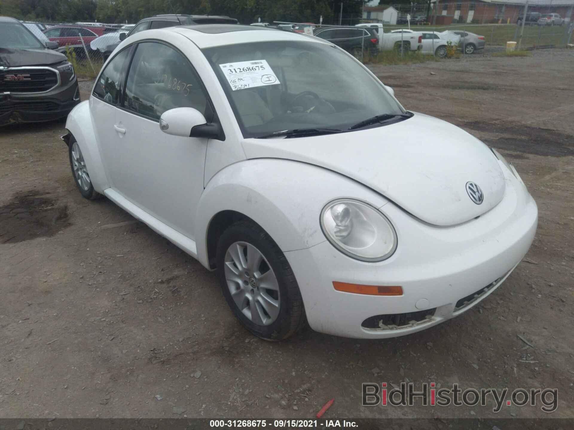 Photo 3VWRW31C69M504592 - VOLKSWAGEN NEW BEETLE COUPE 2009