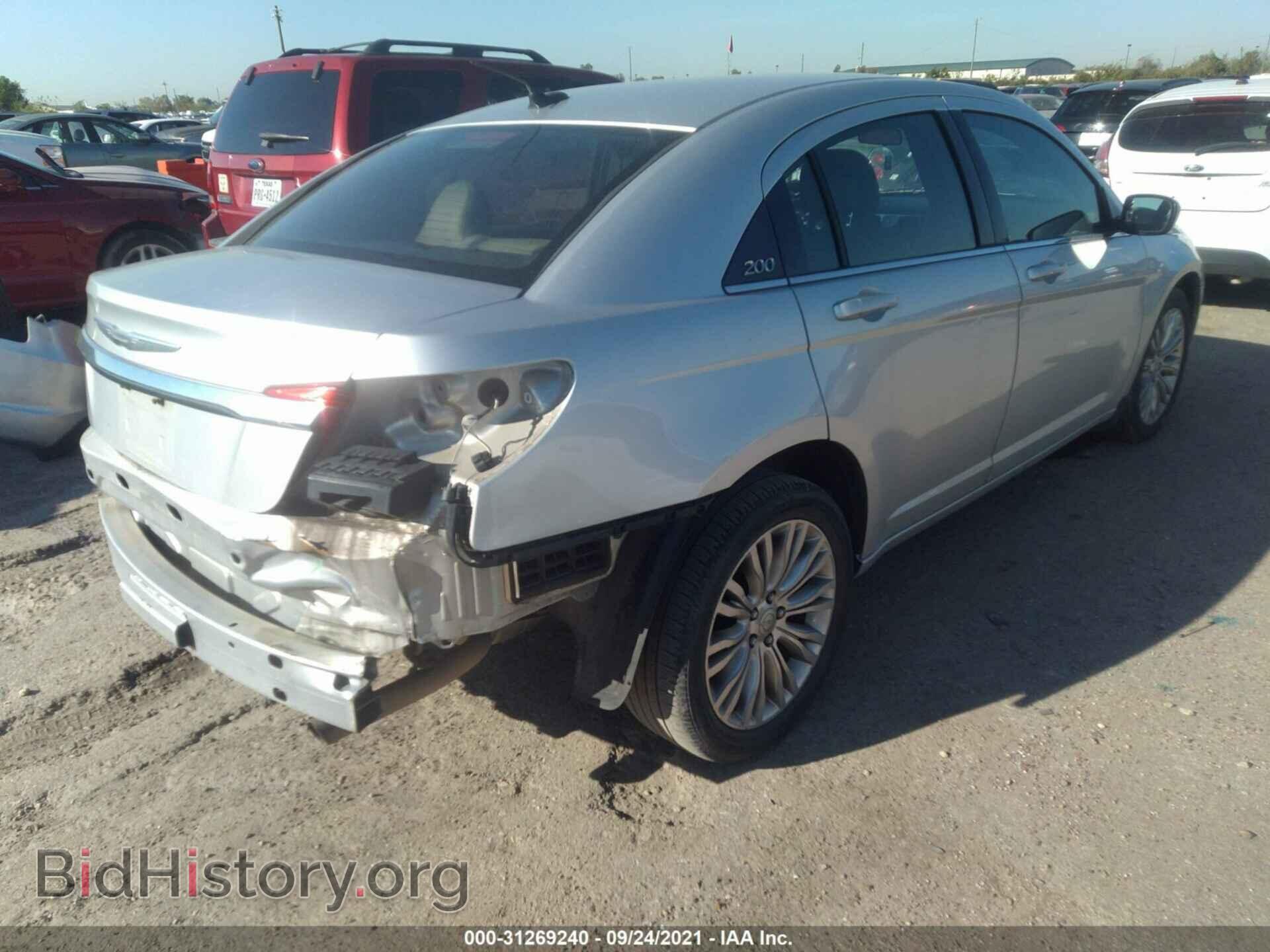 2012 CHRYSLER 200 - VIN: 1C3CCBAB4CN101182 - Photo 4
