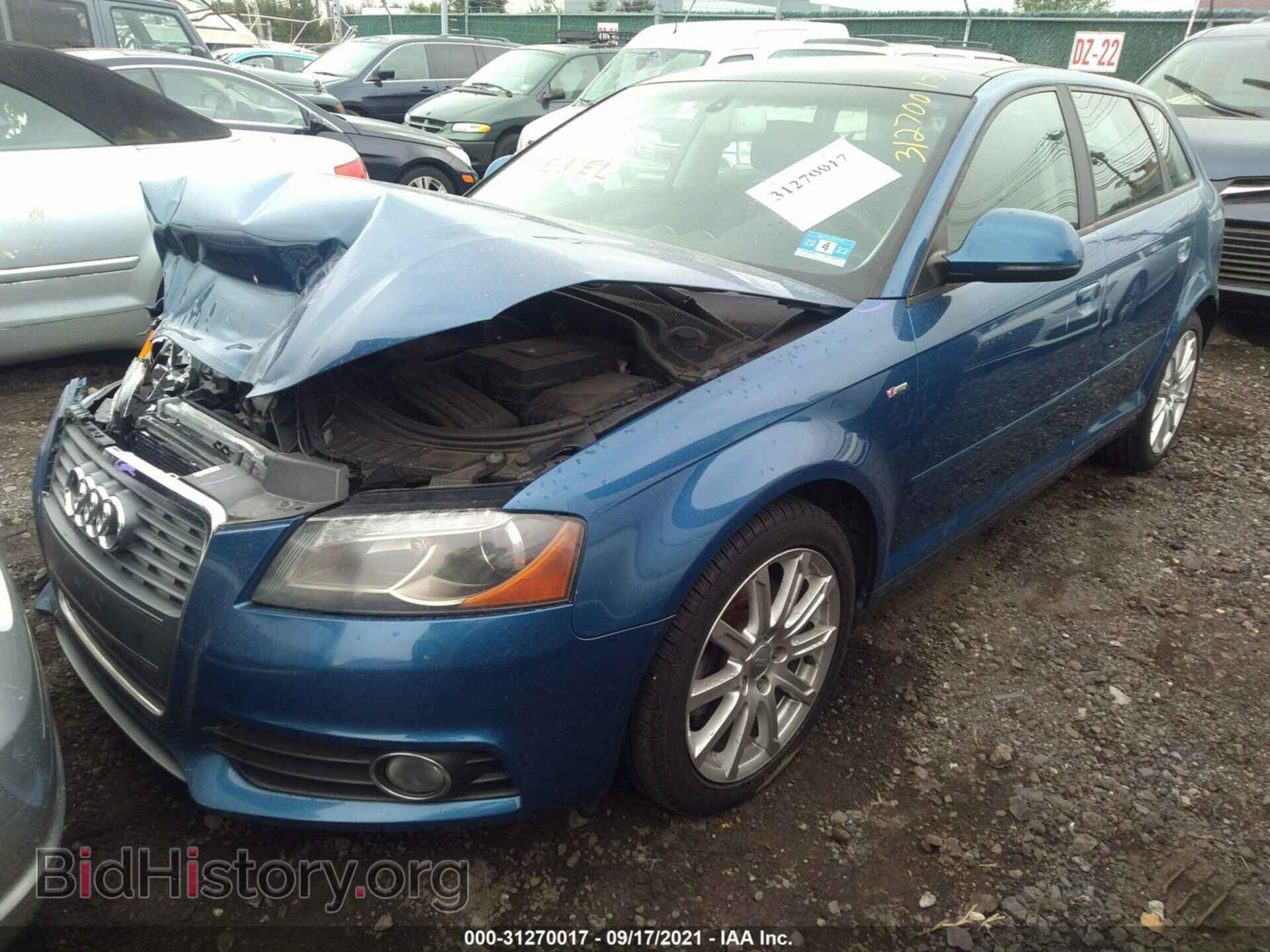 2010 AUDI A3 - VIN: WAUMFAFM3AA084582 - Фото 2