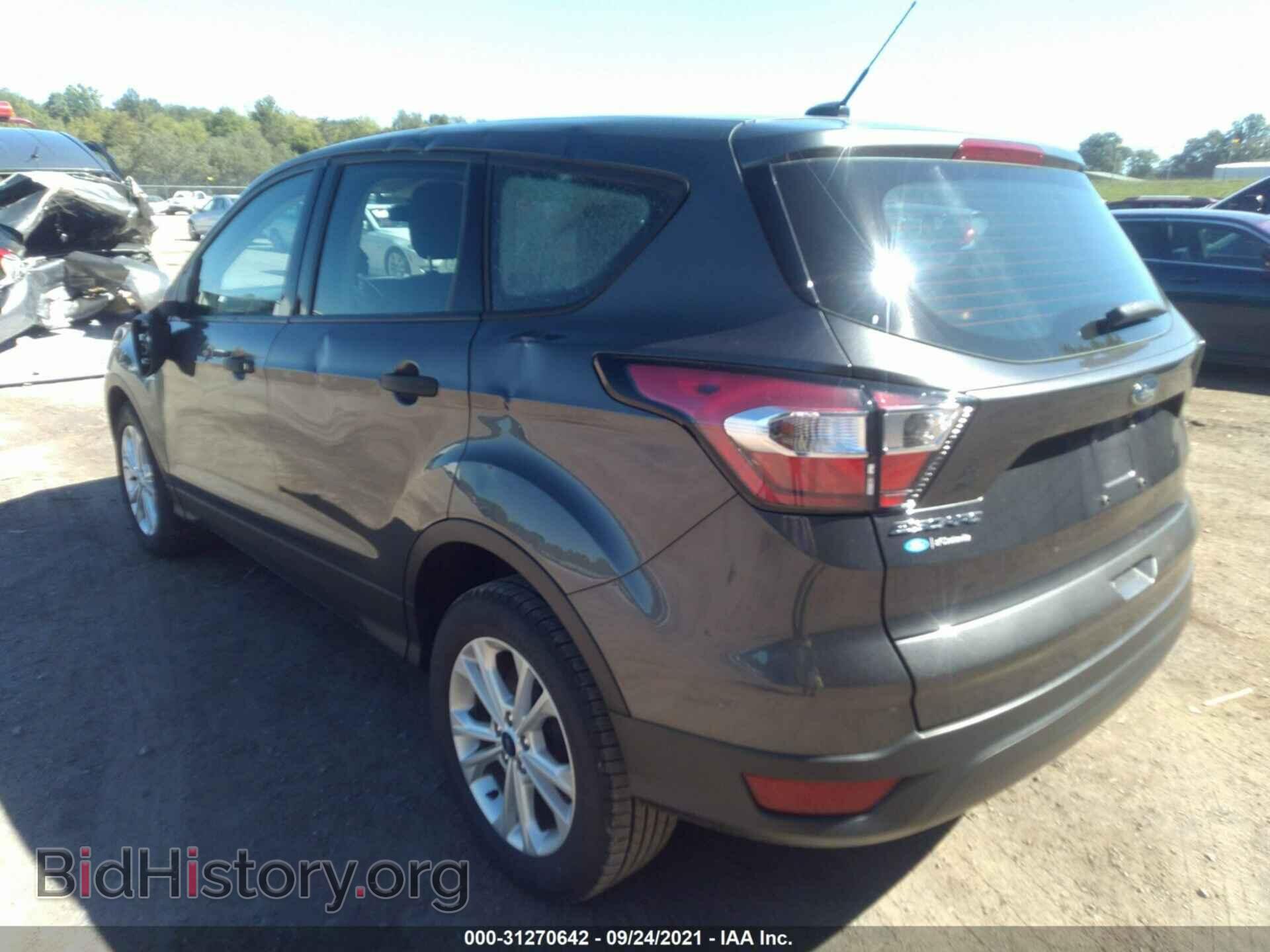 2018 FORD ESCAPE - VIN: 1FMCU0F71JUB96669 - Фото 3