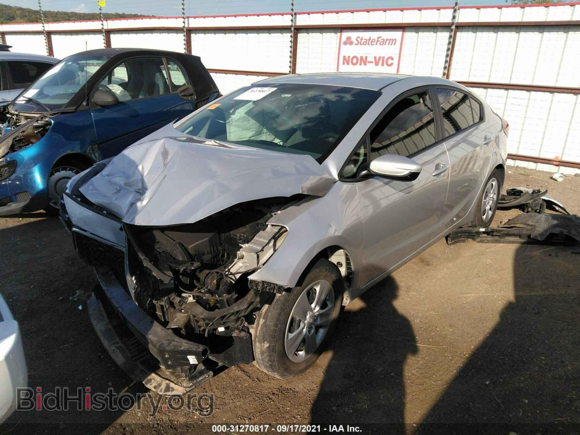 2017 KIA FORTE - VIN: 3KPFL4A76HE066172 - Фото 2