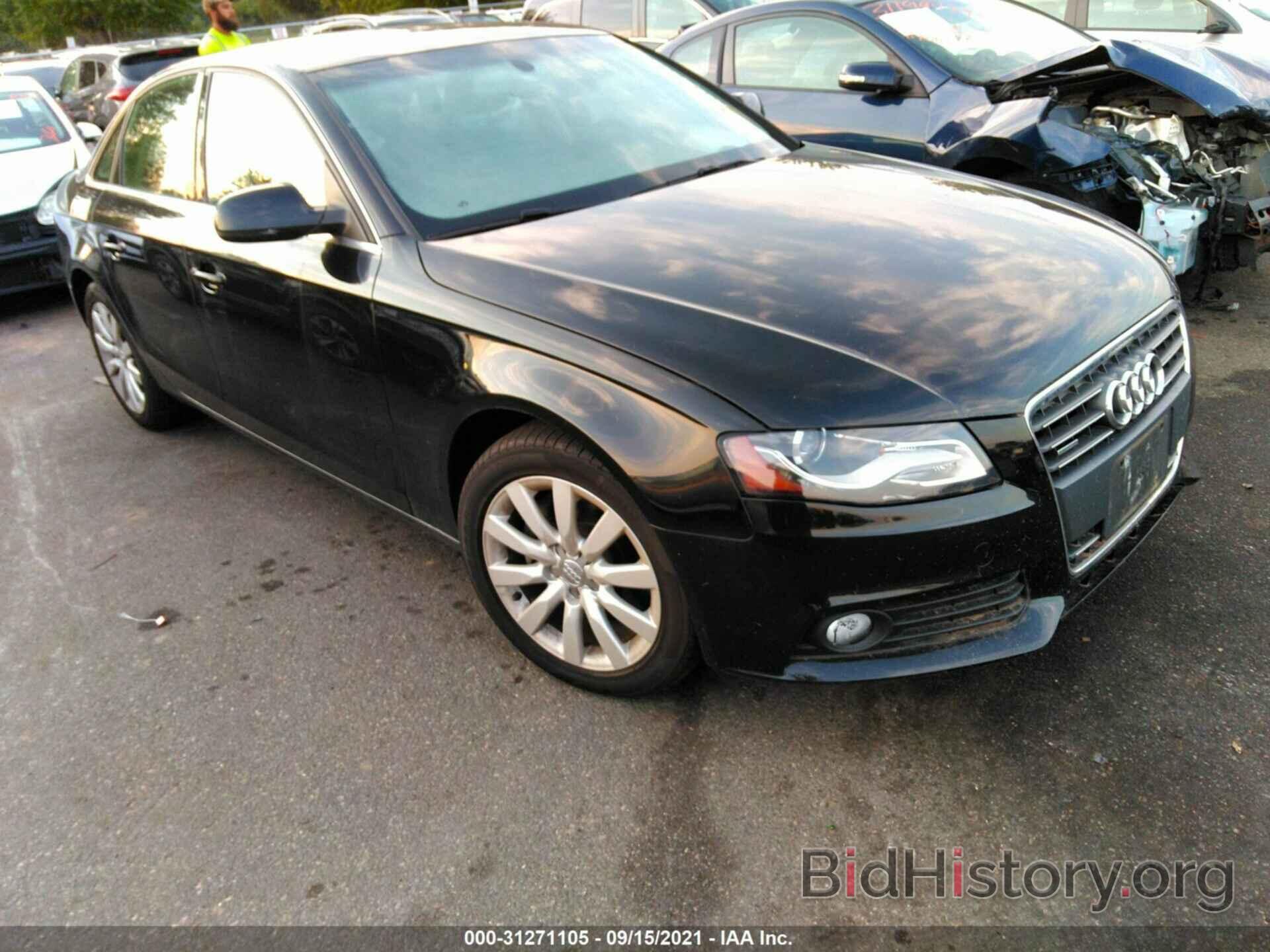 Photo WAUBFAFL7CN015811 - AUDI A4 2012