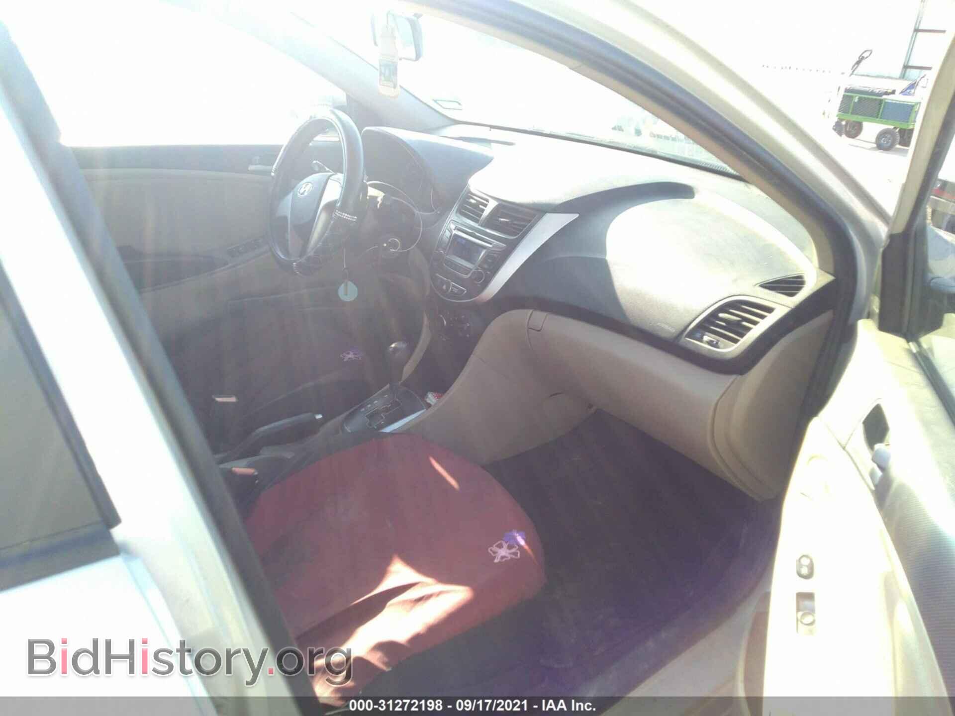 2016 HYUNDAI ACCENT - VIN: KMHCT4AE6GU073863 - Фото 5