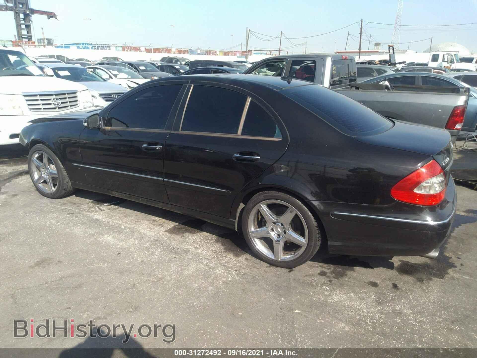 2007 MERCEDES-BENZ E-CLASS - VIN: WDBUF56X67B073226 - Фото 3