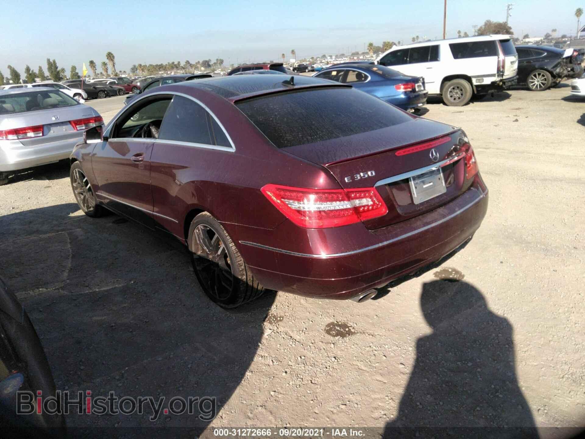2011 MERCEDES-BENZ E-CLASS - VIN: WDDKJ5GB8BF087646 - Фото 3