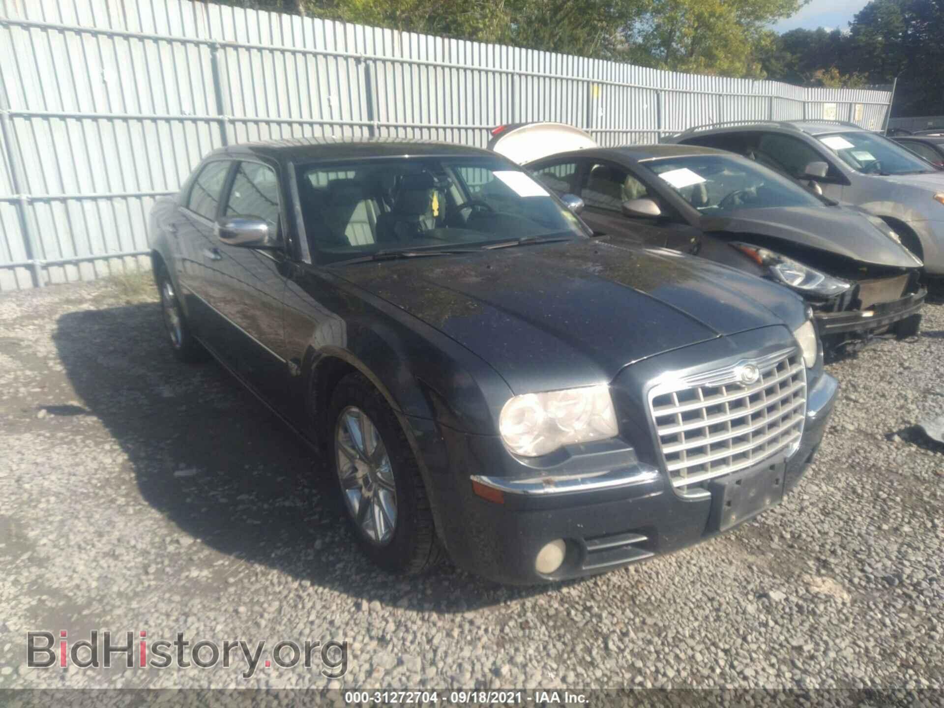 Photo 2C3KA63H17H897737 - CHRYSLER 300 2007